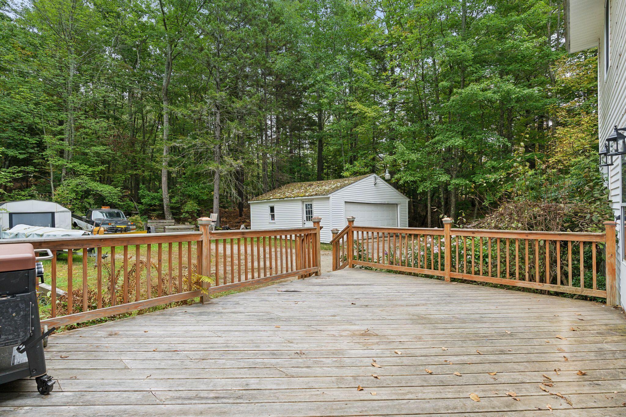 1653 River Road