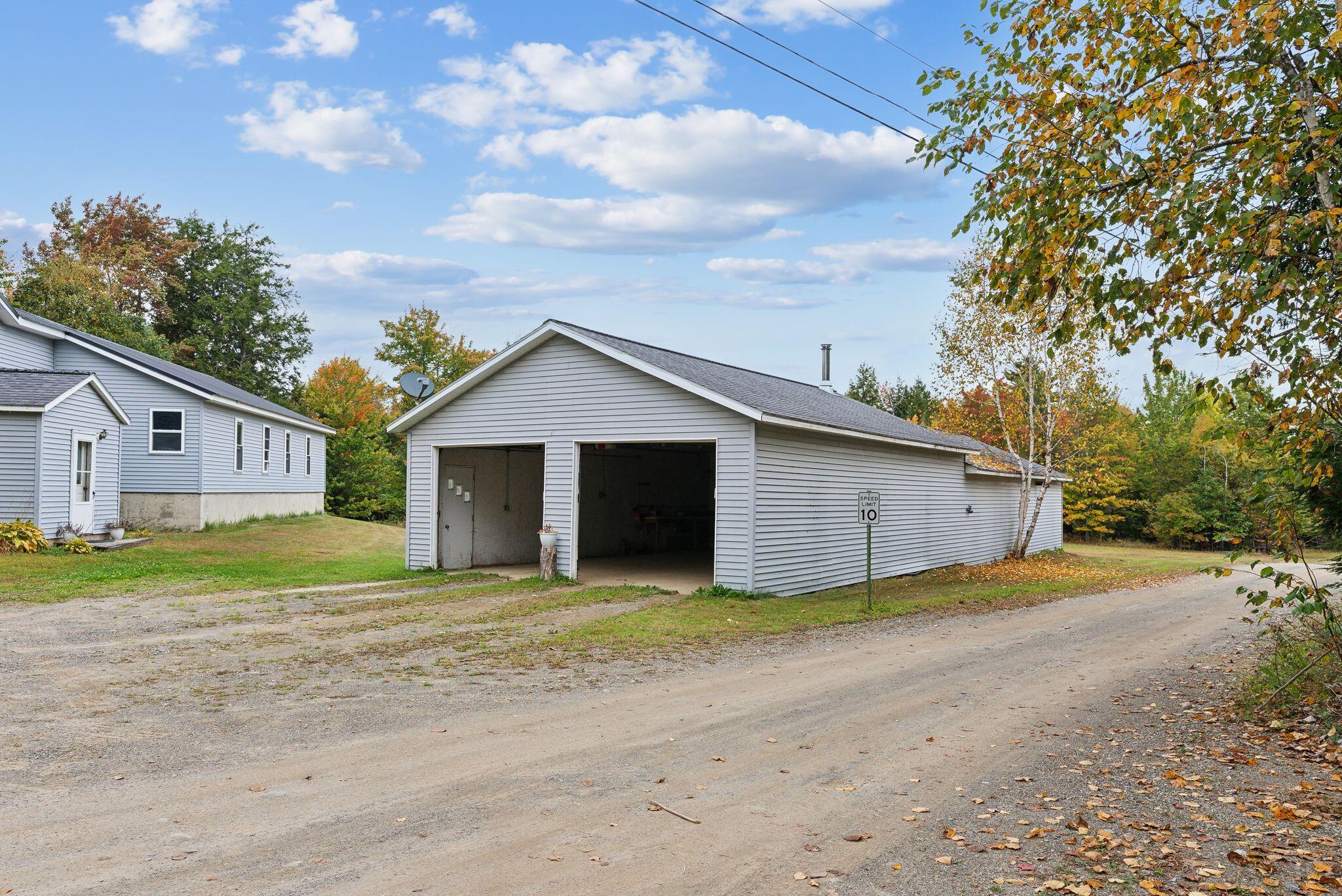 820 W Etna Road