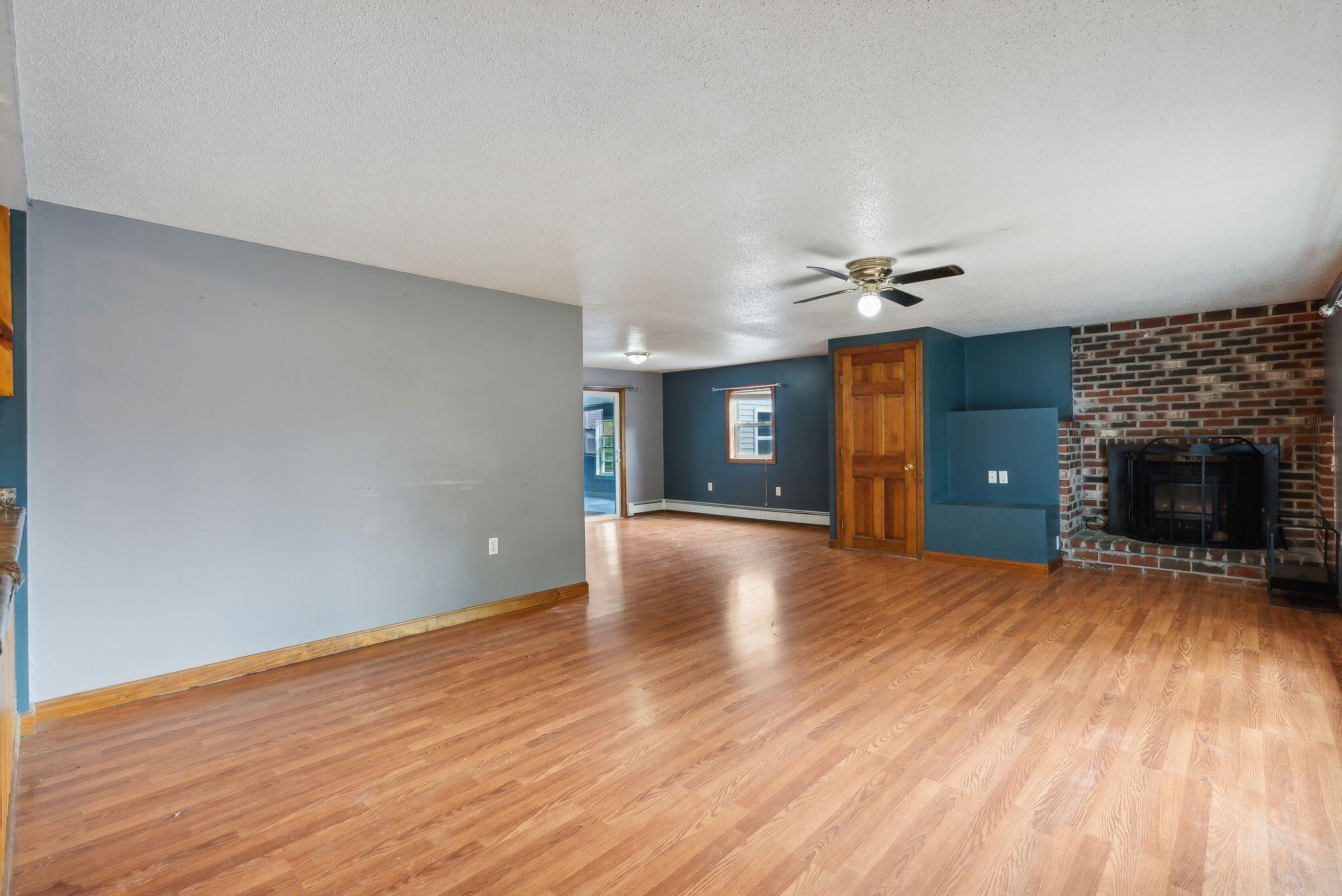 820 W Etna Road