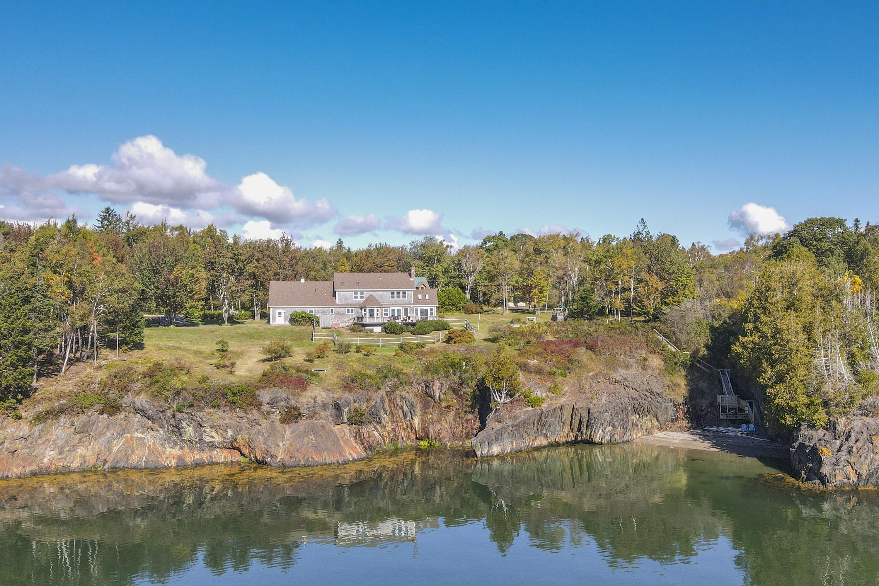 193 Lighthouse Road