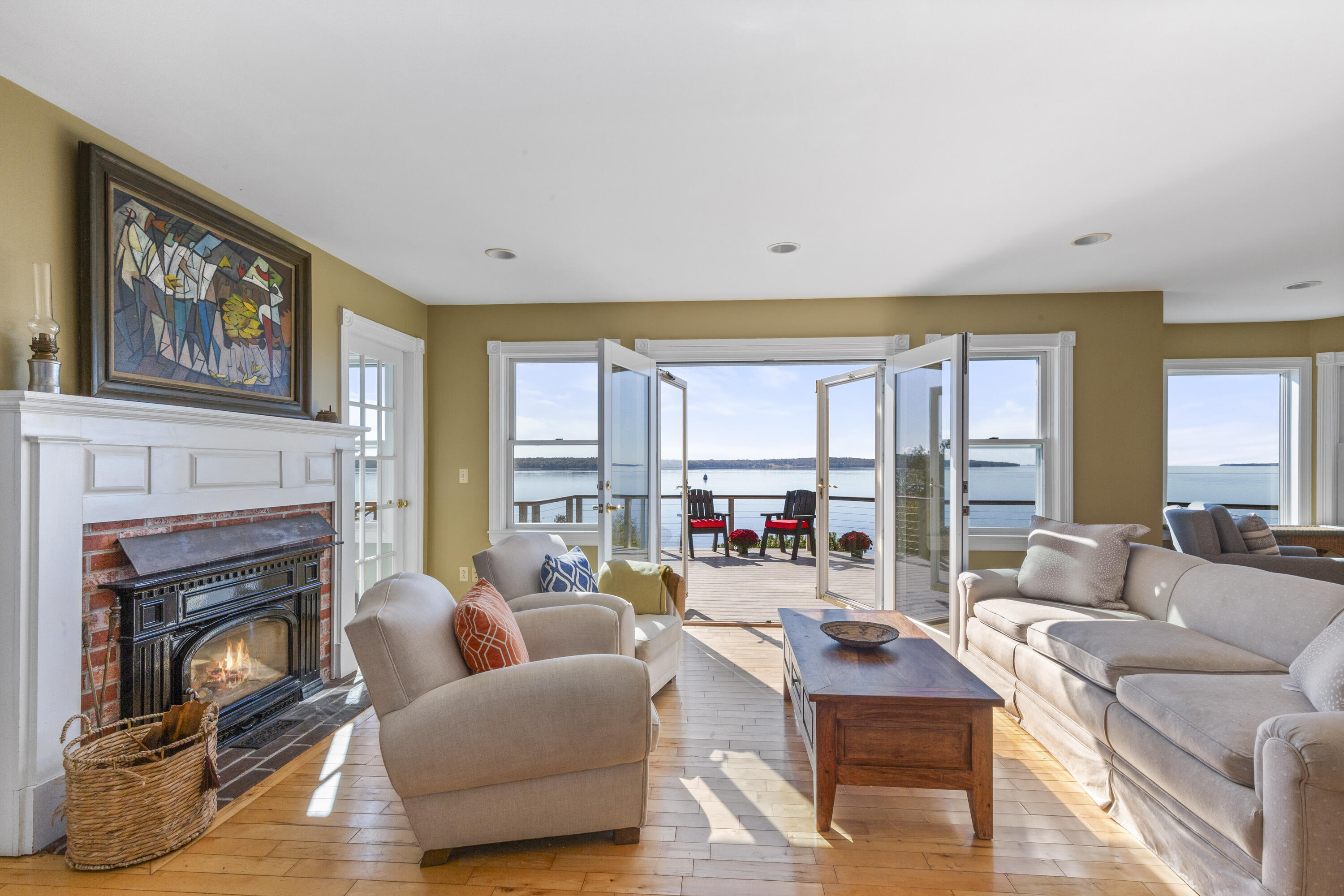 193 Lighthouse Road