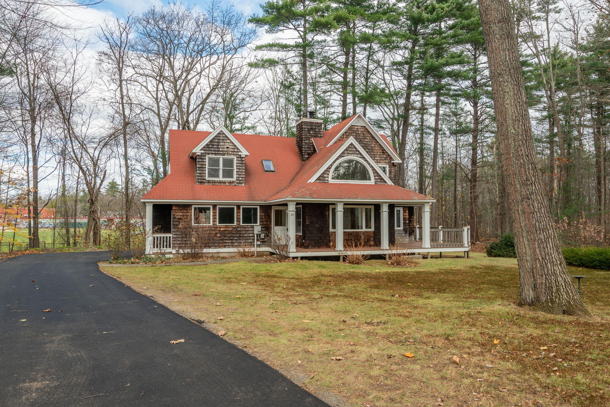 24 Shingle Way