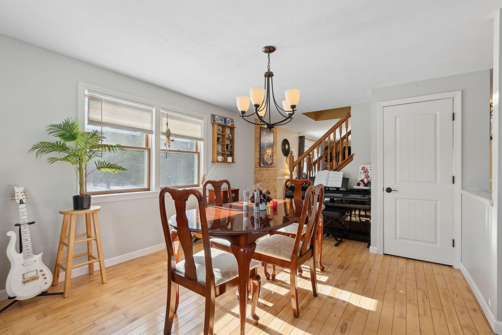 1215 New County Road