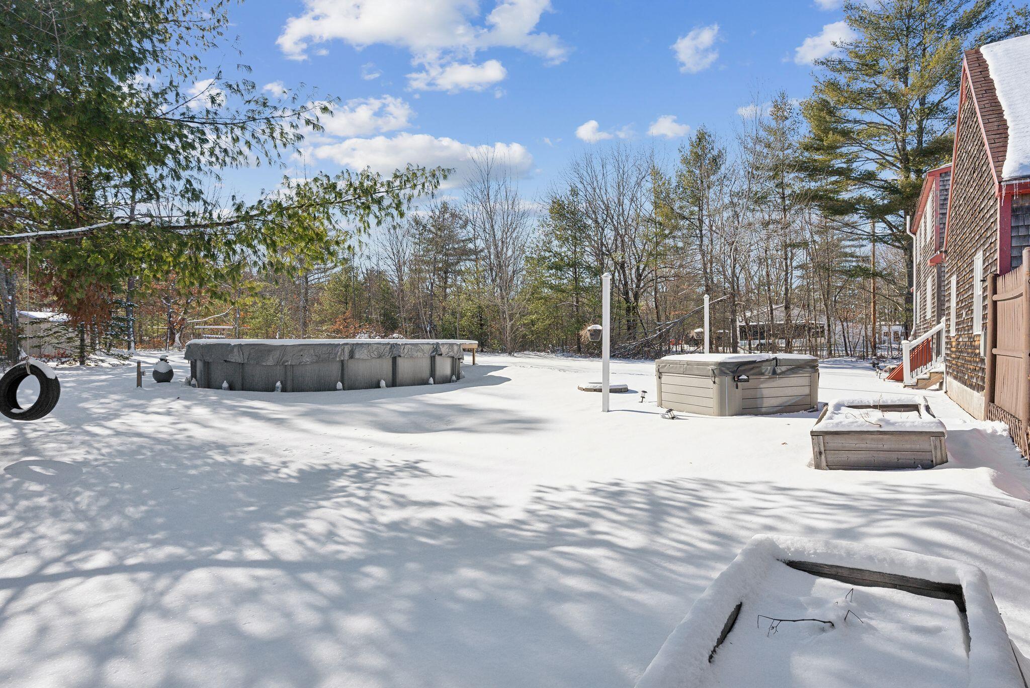1215 New County Road