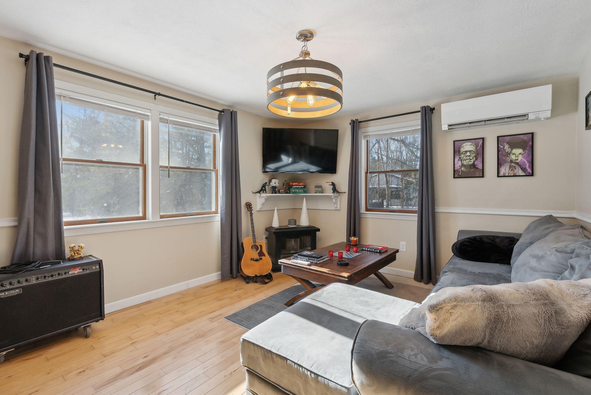 1215 New County Road