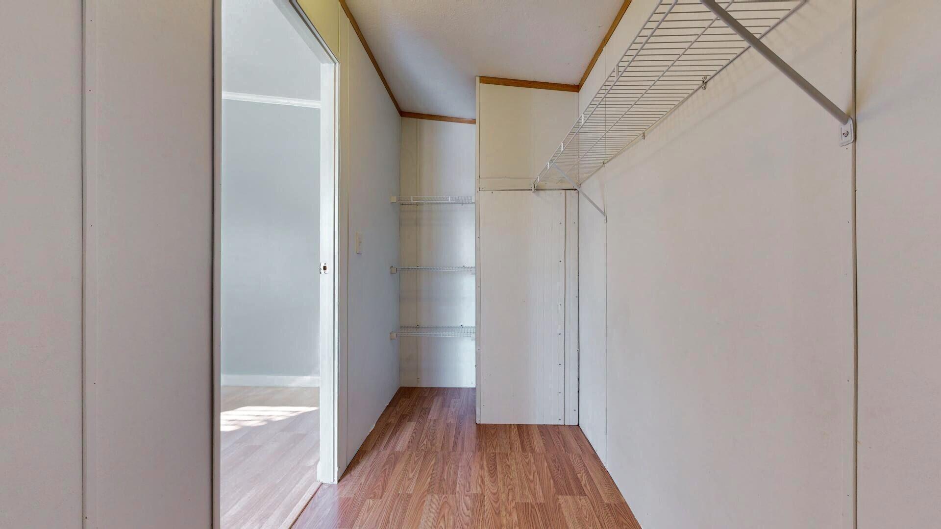 51 Long Street