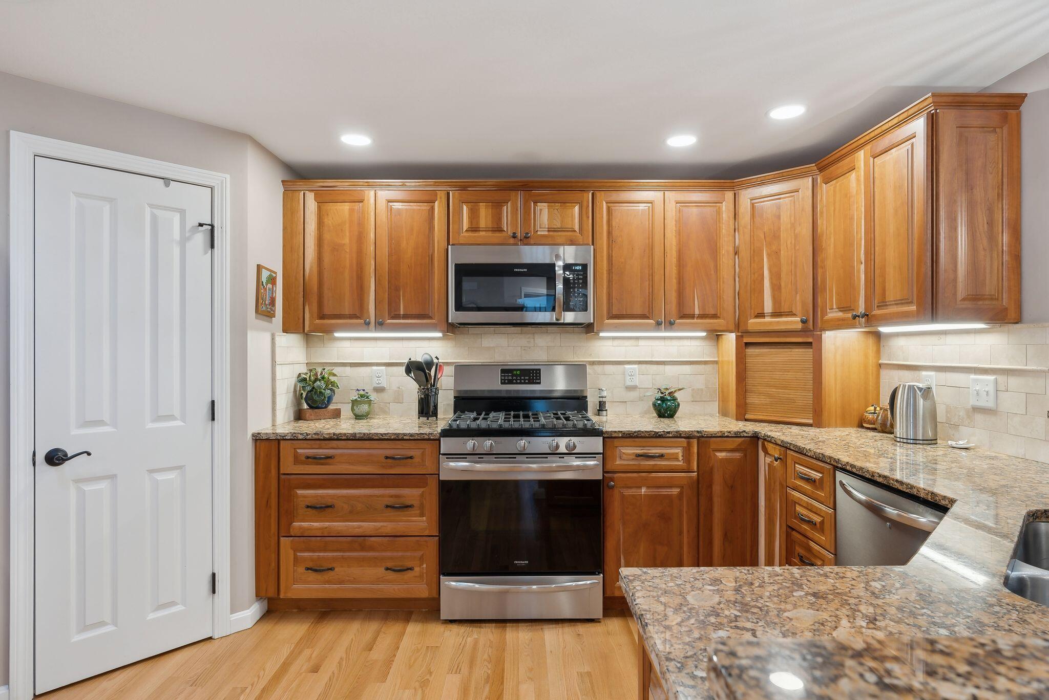 15 Amethyst Drive 15