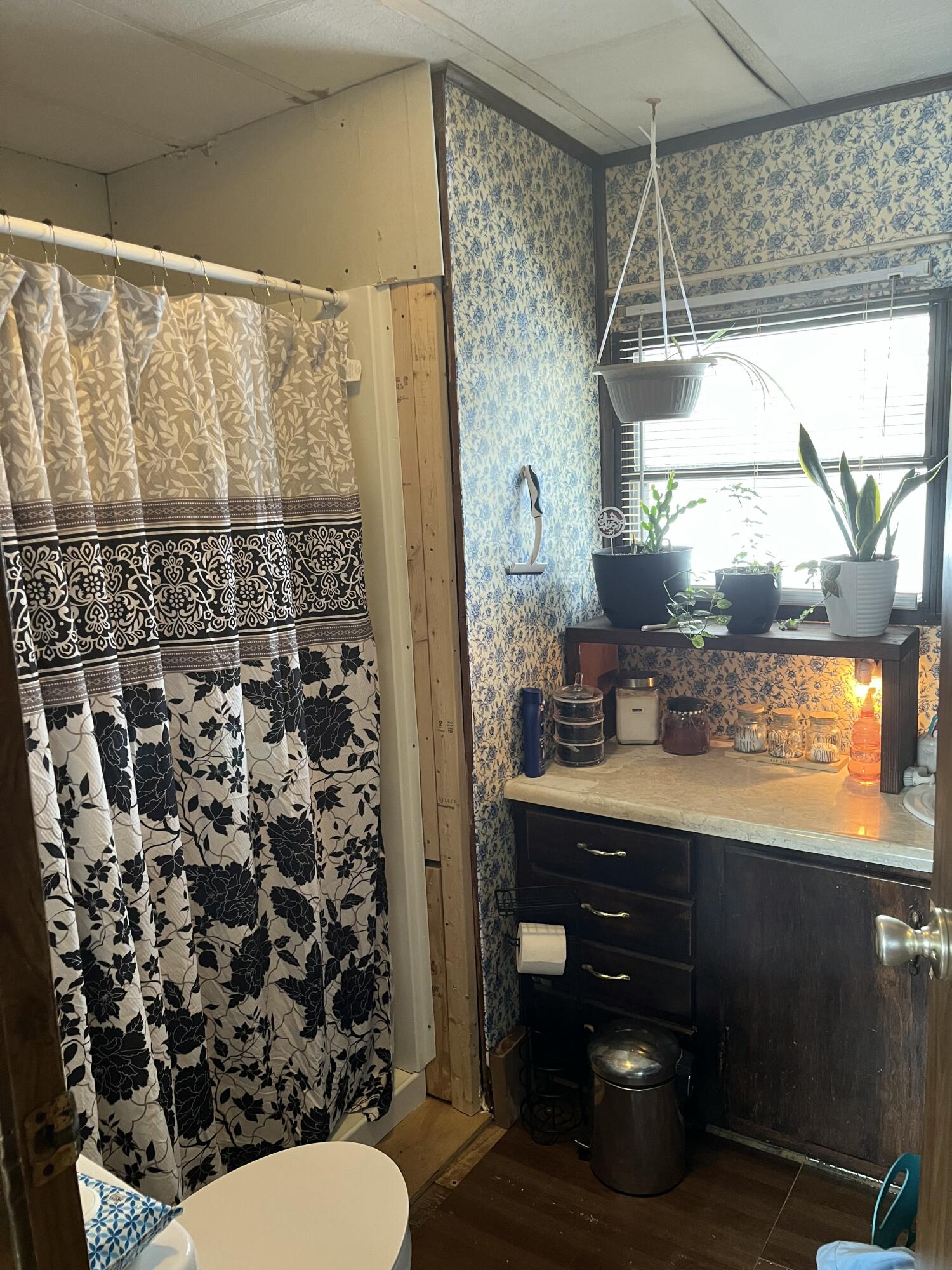 25 Lilac Lane