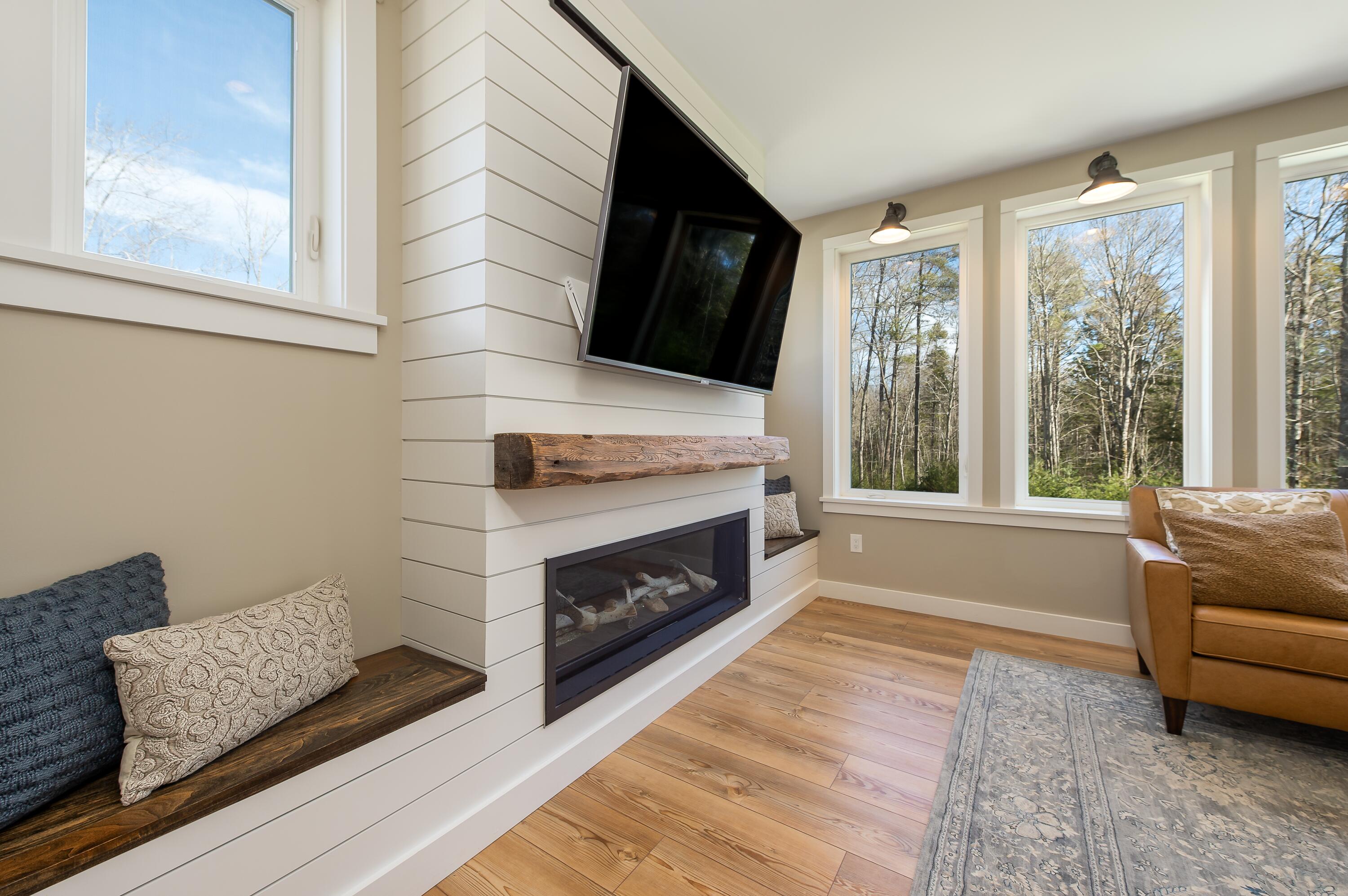 6 Harpswell Harbor Drive