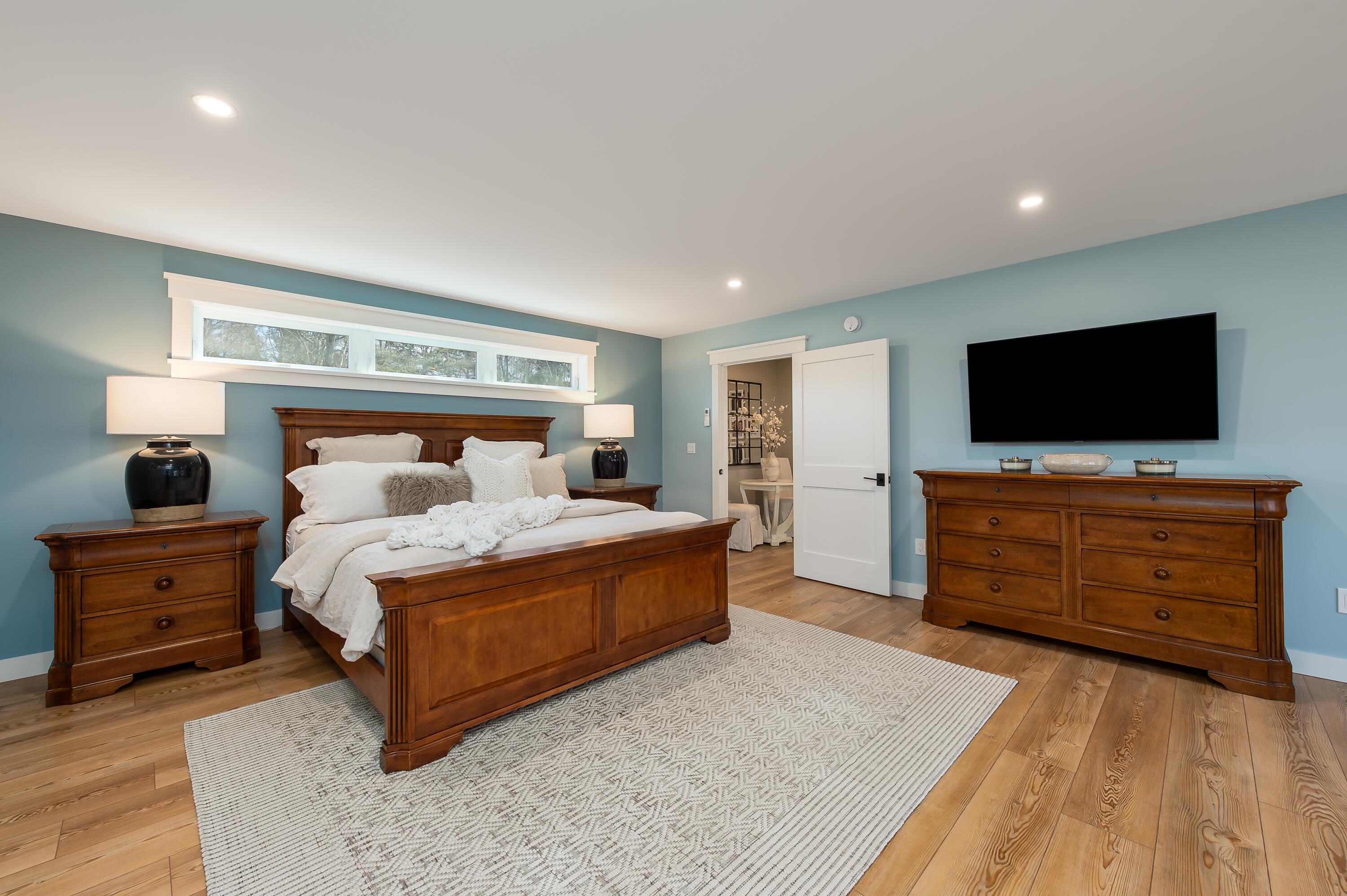 6 Harpswell Harbor Drive