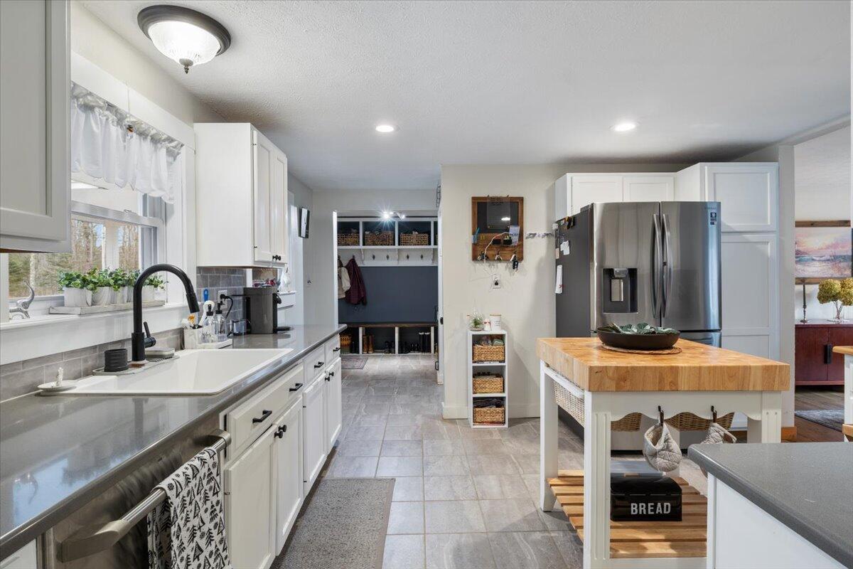 57 Farmview Lane