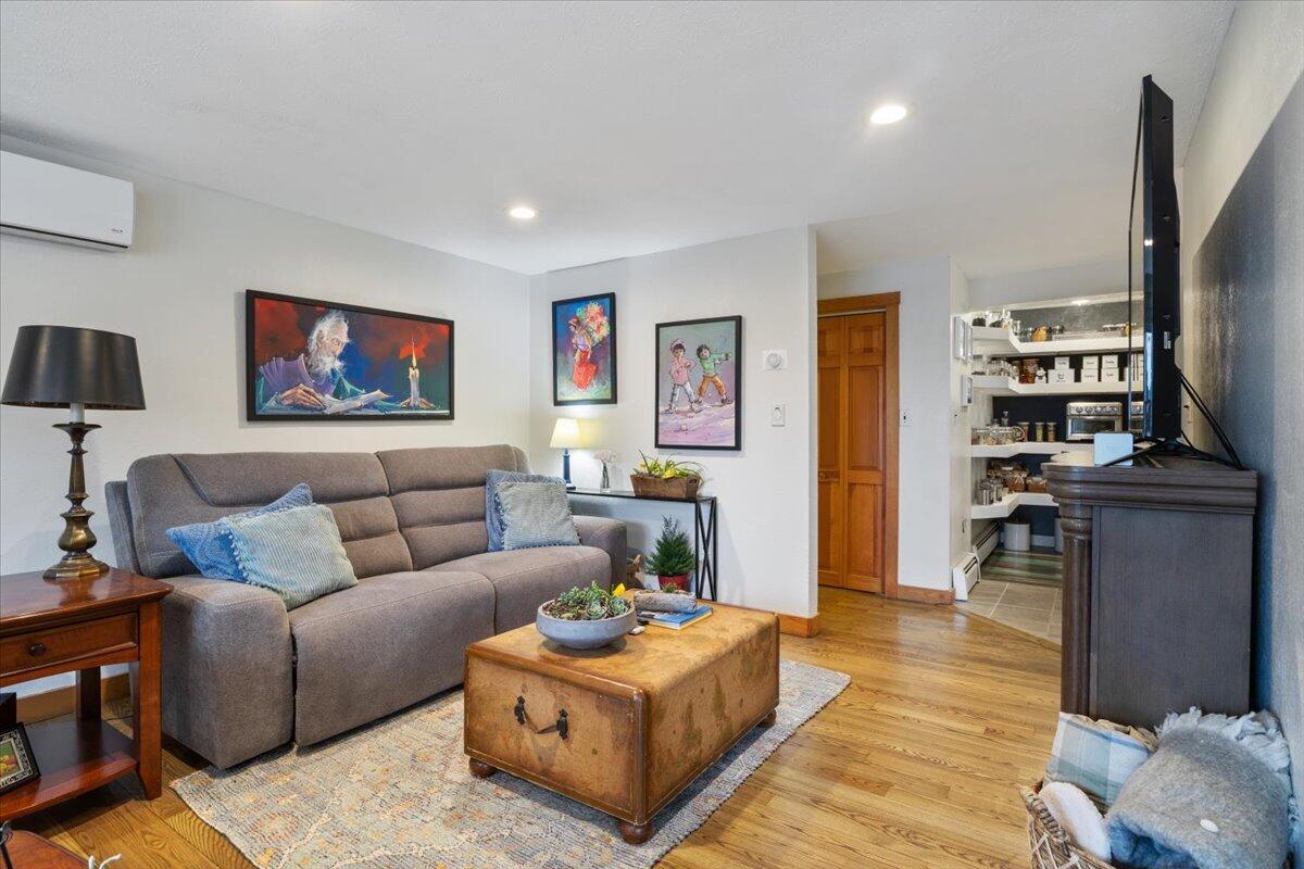 57 Farmview Lane