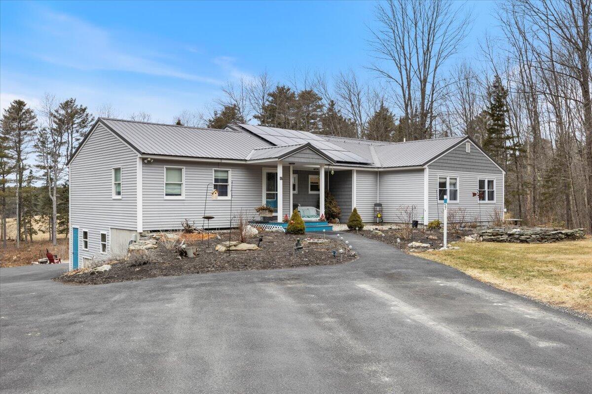 57 Farmview Lane