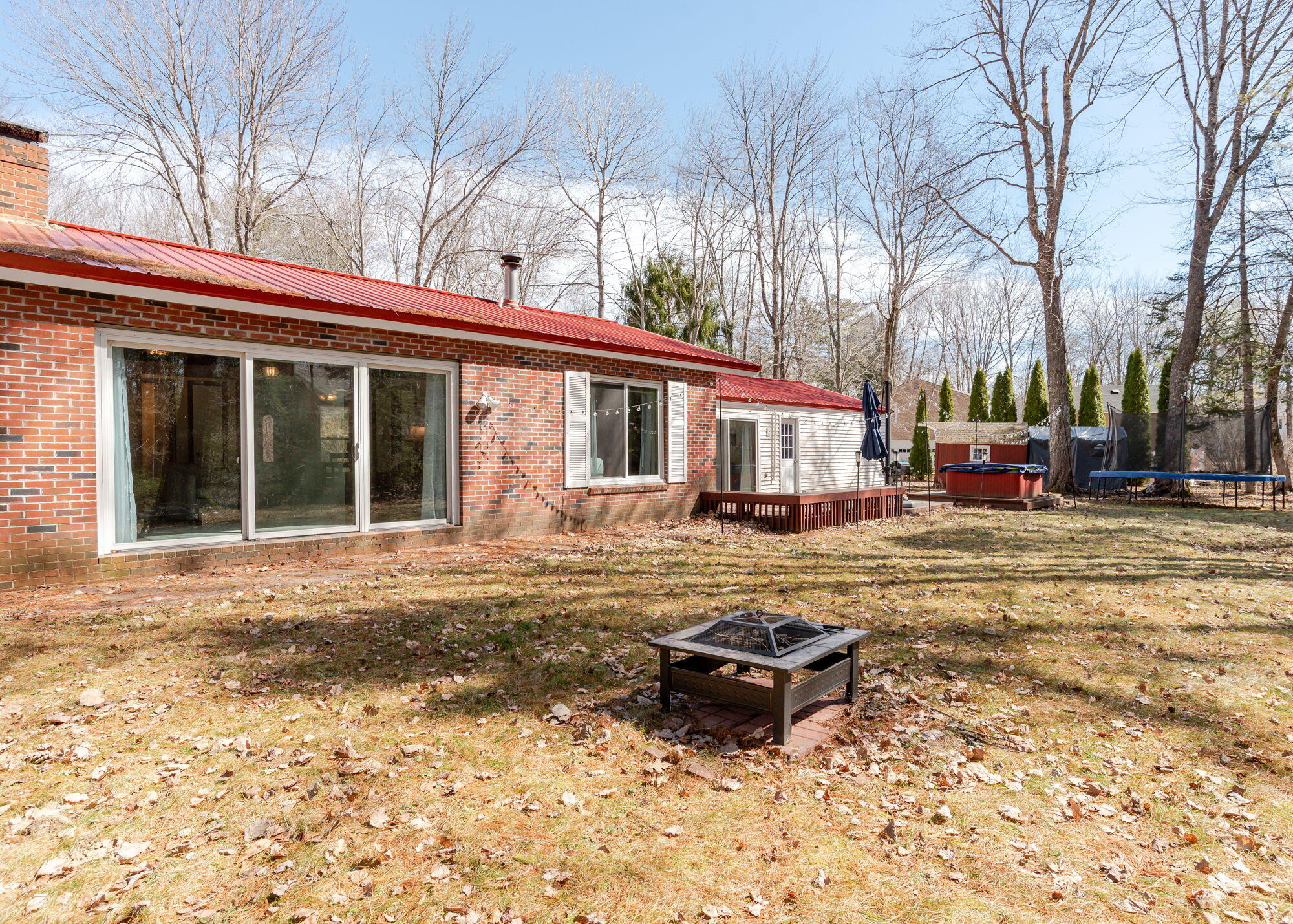 4 Emily Way