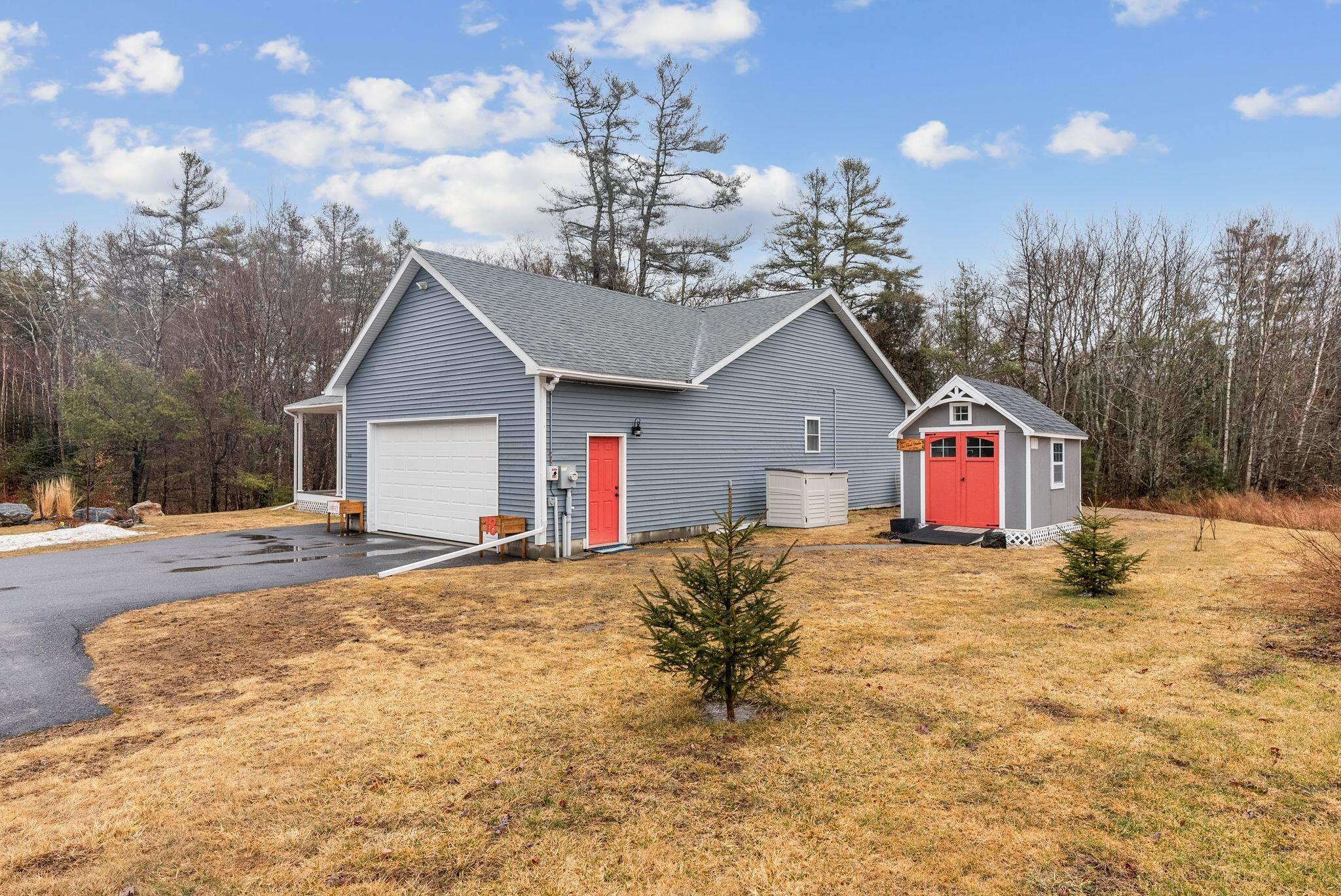 18 Hickory Drive