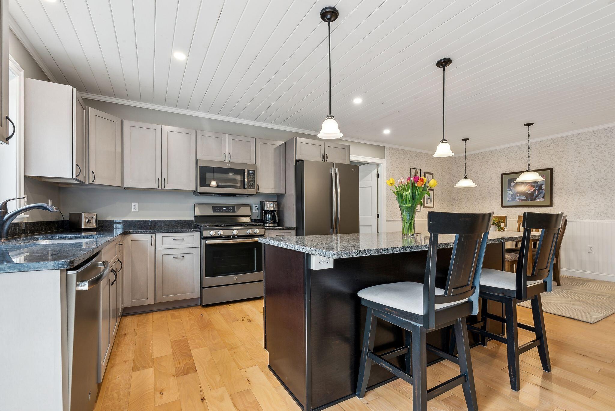 18 Hickory Drive
