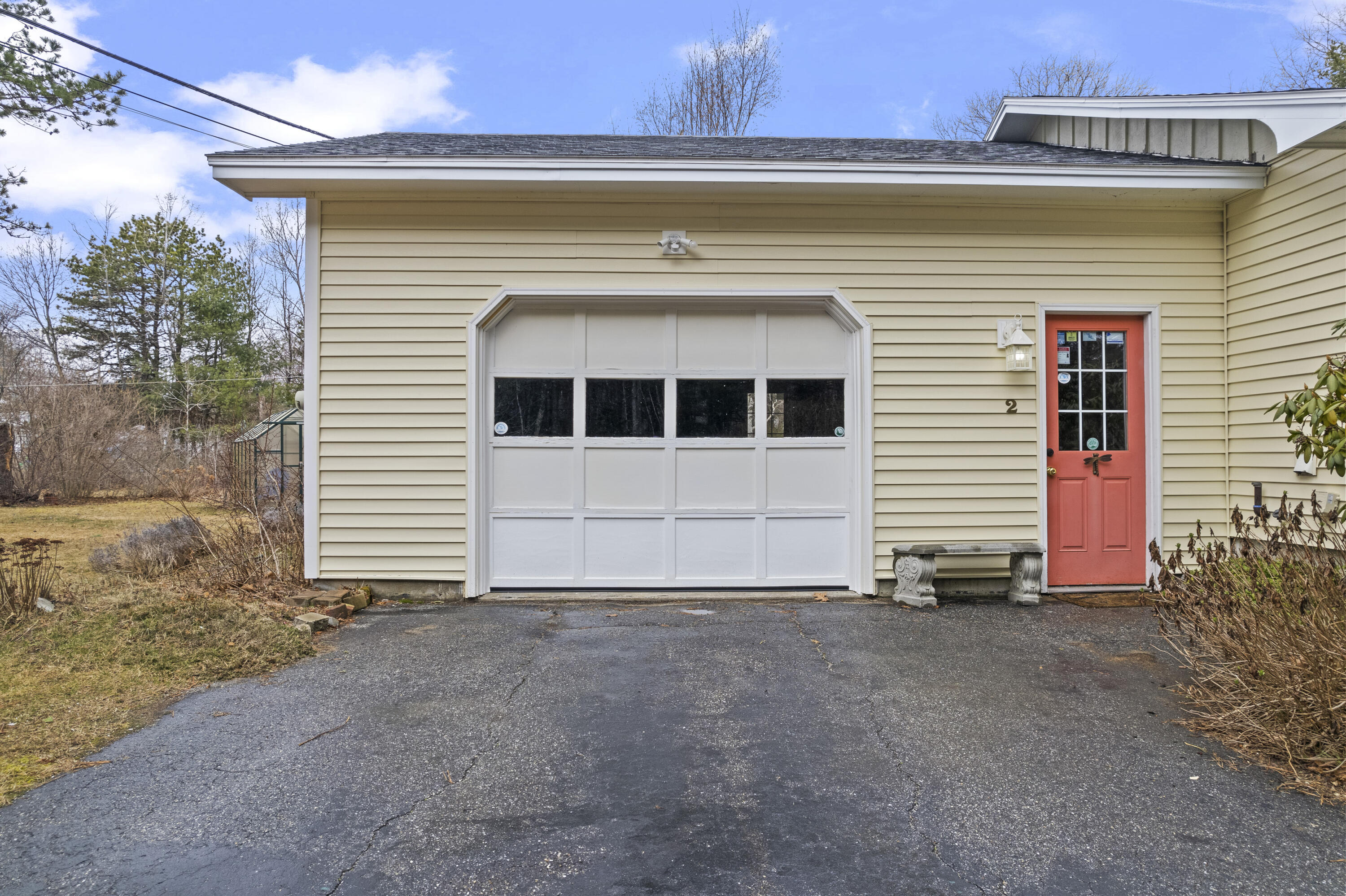 2 Raymond Road