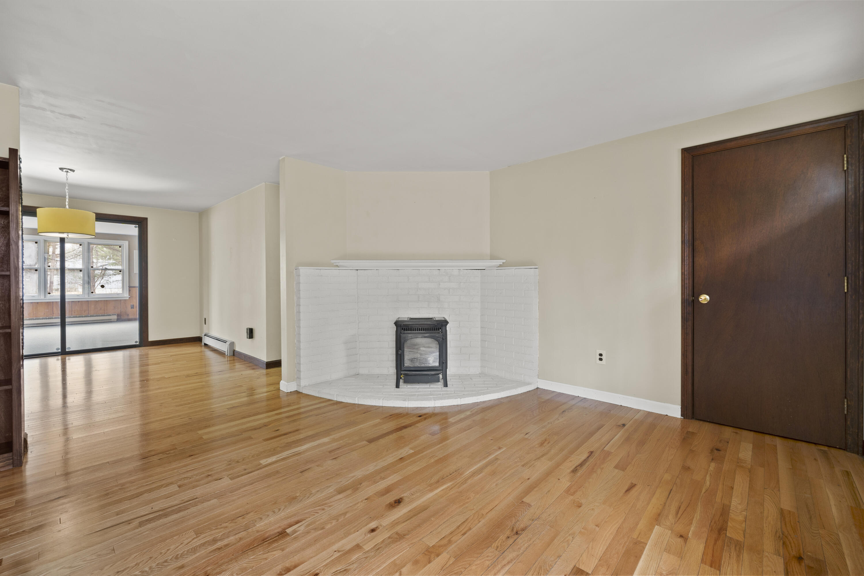 2 Raymond Road