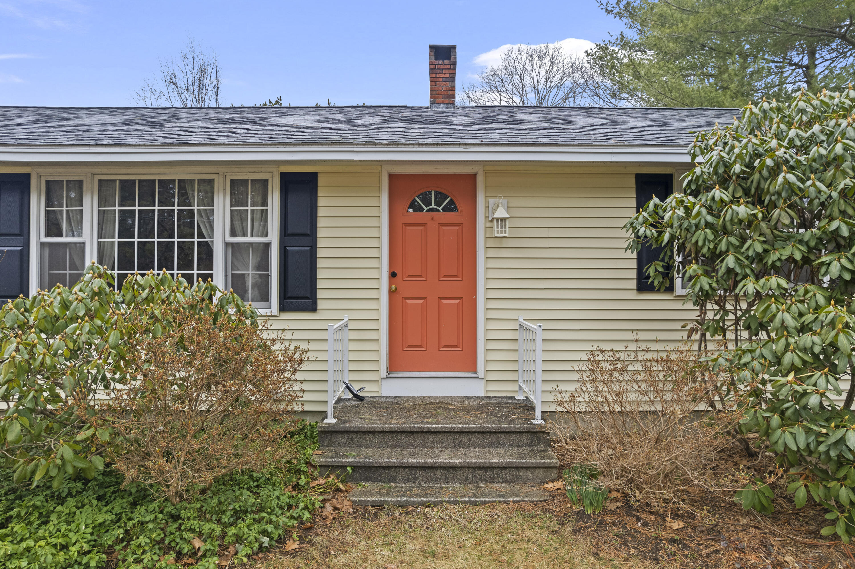 2 Raymond Road
