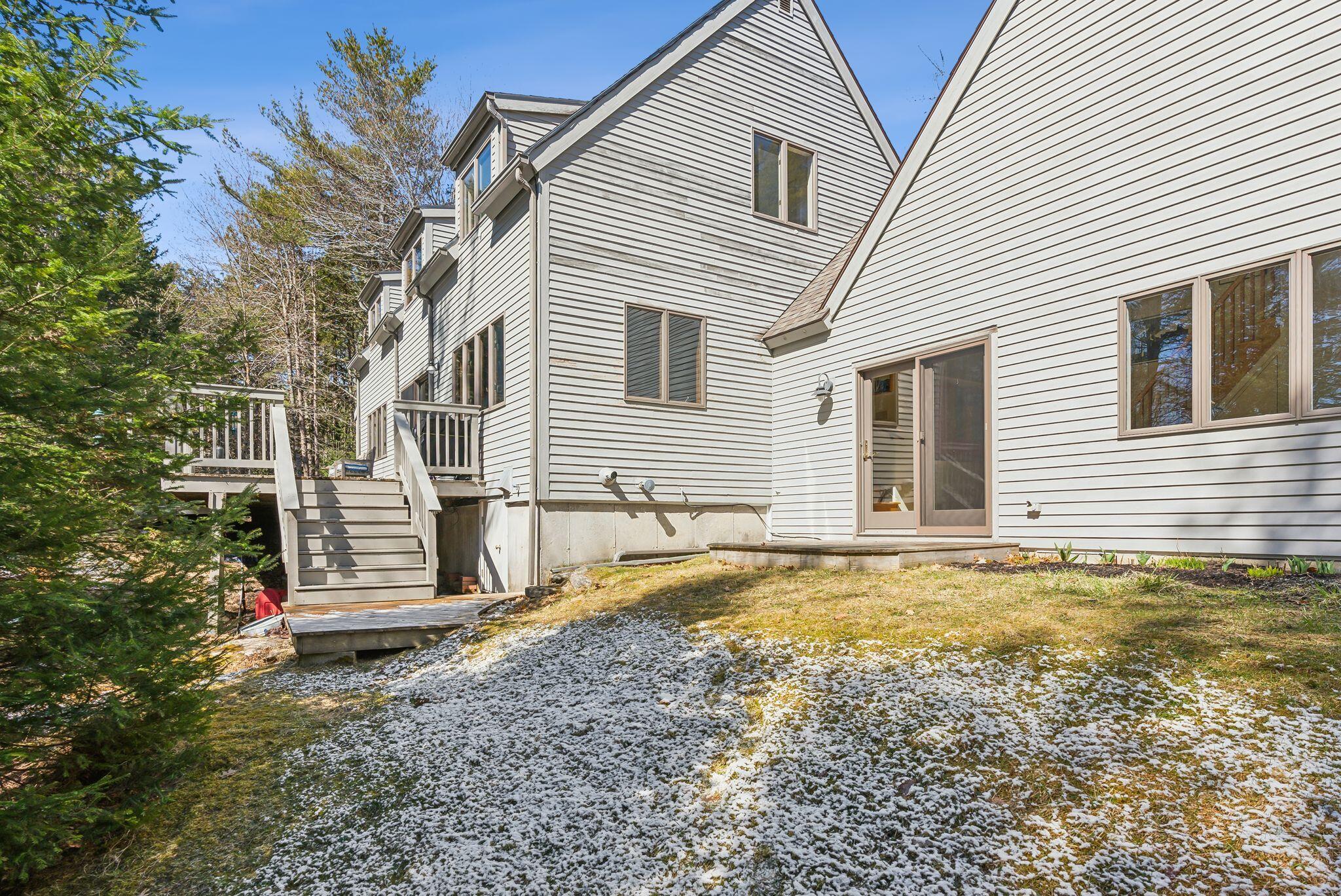 6 Scotch Pine Drive