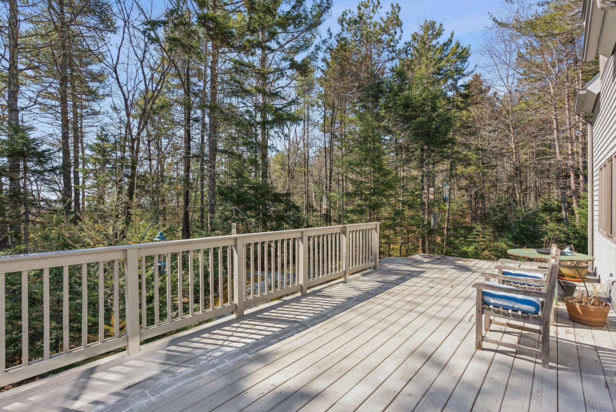 6 Scotch Pine Drive
