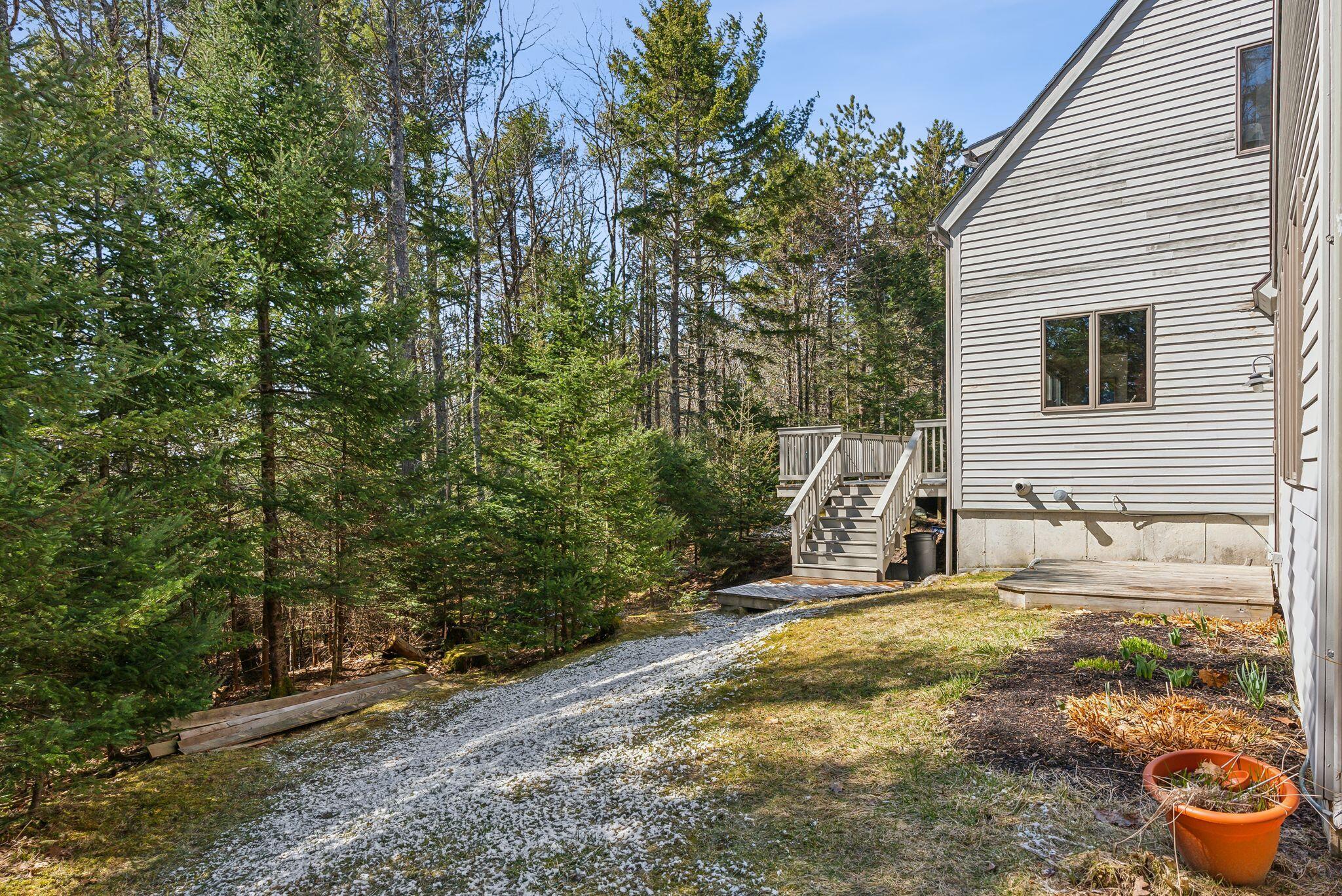 6 Scotch Pine Drive
