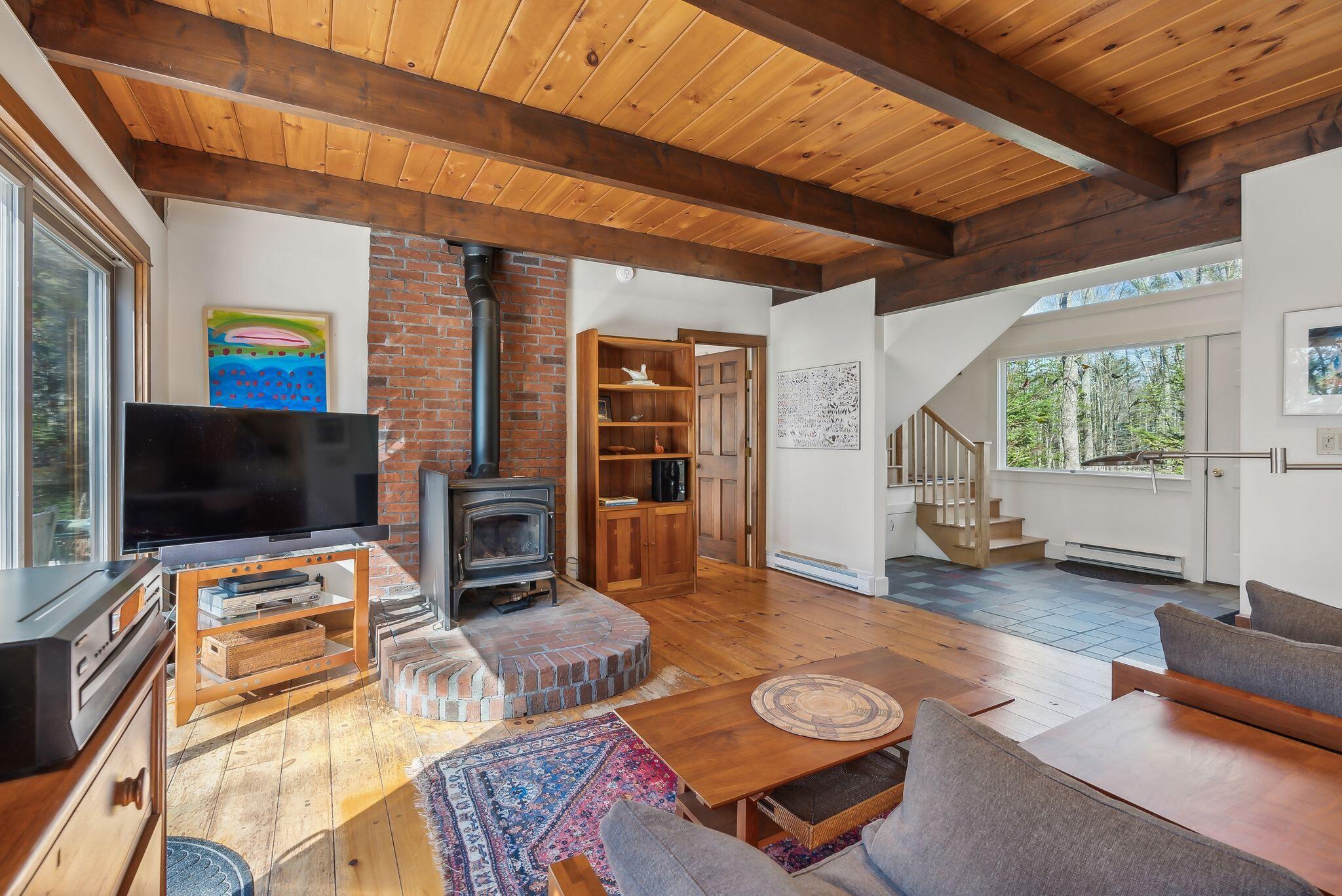 6 Scotch Pine Drive