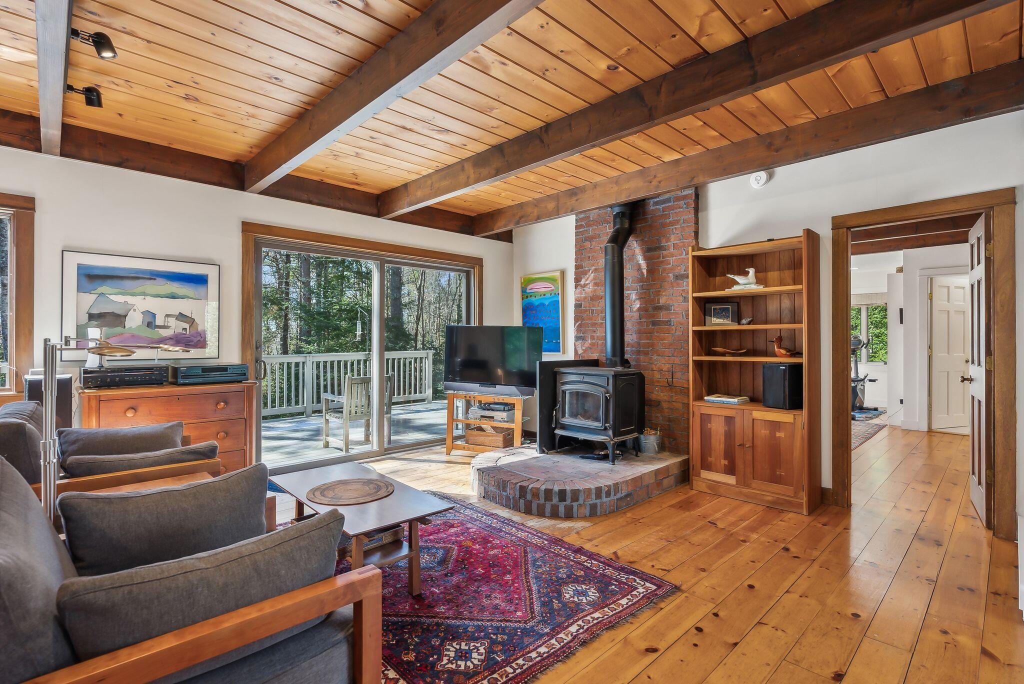 6 Scotch Pine Drive