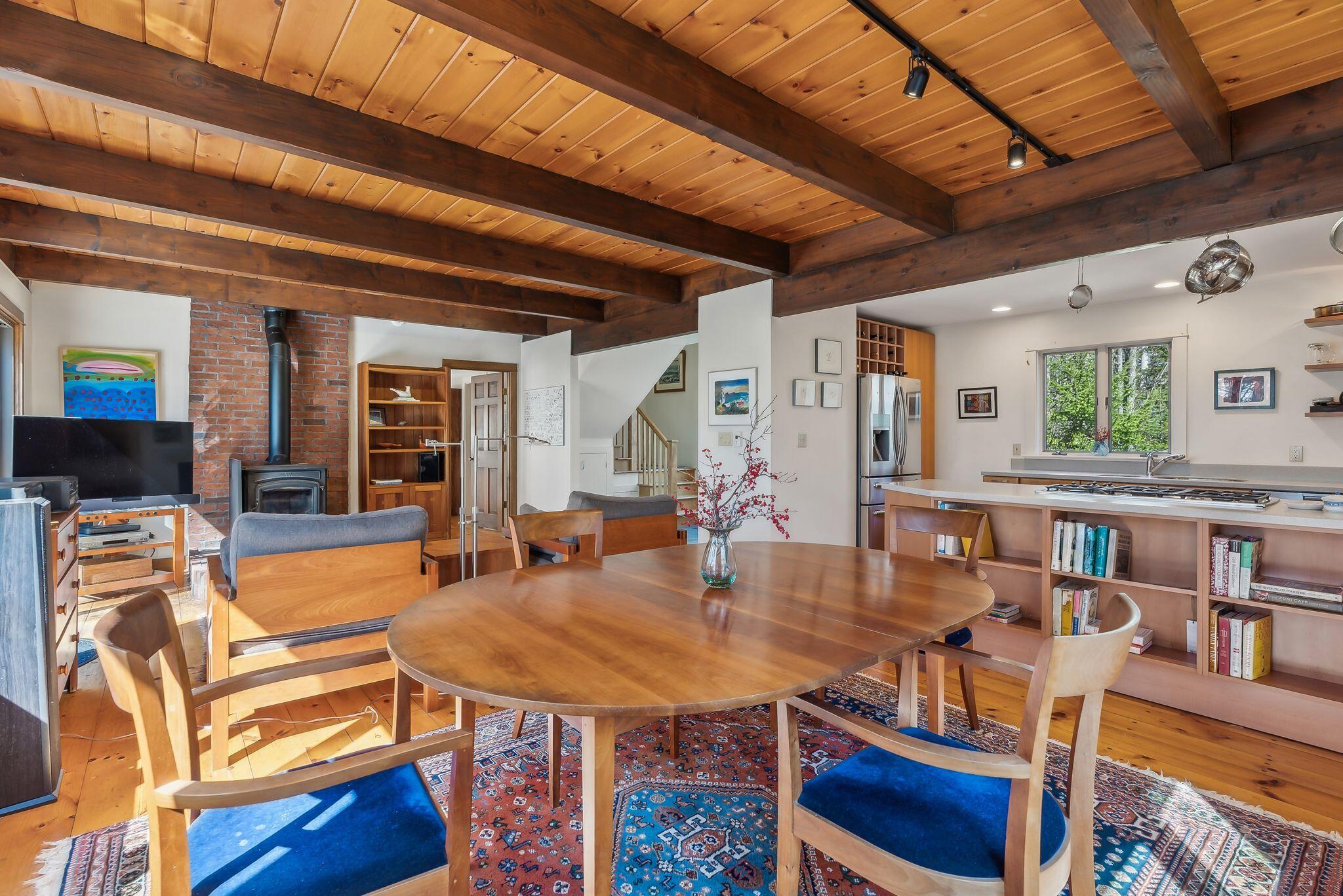 6 Scotch Pine Drive