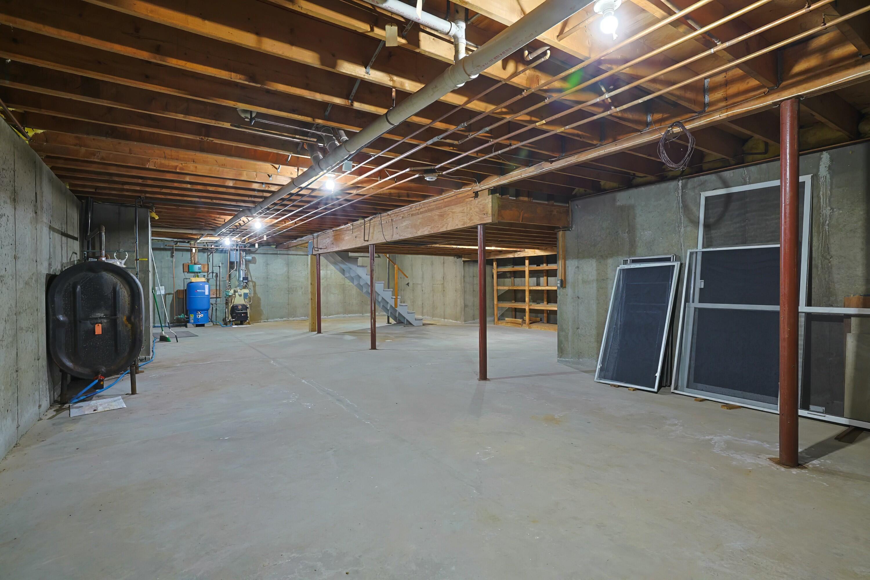 914 Surry Road