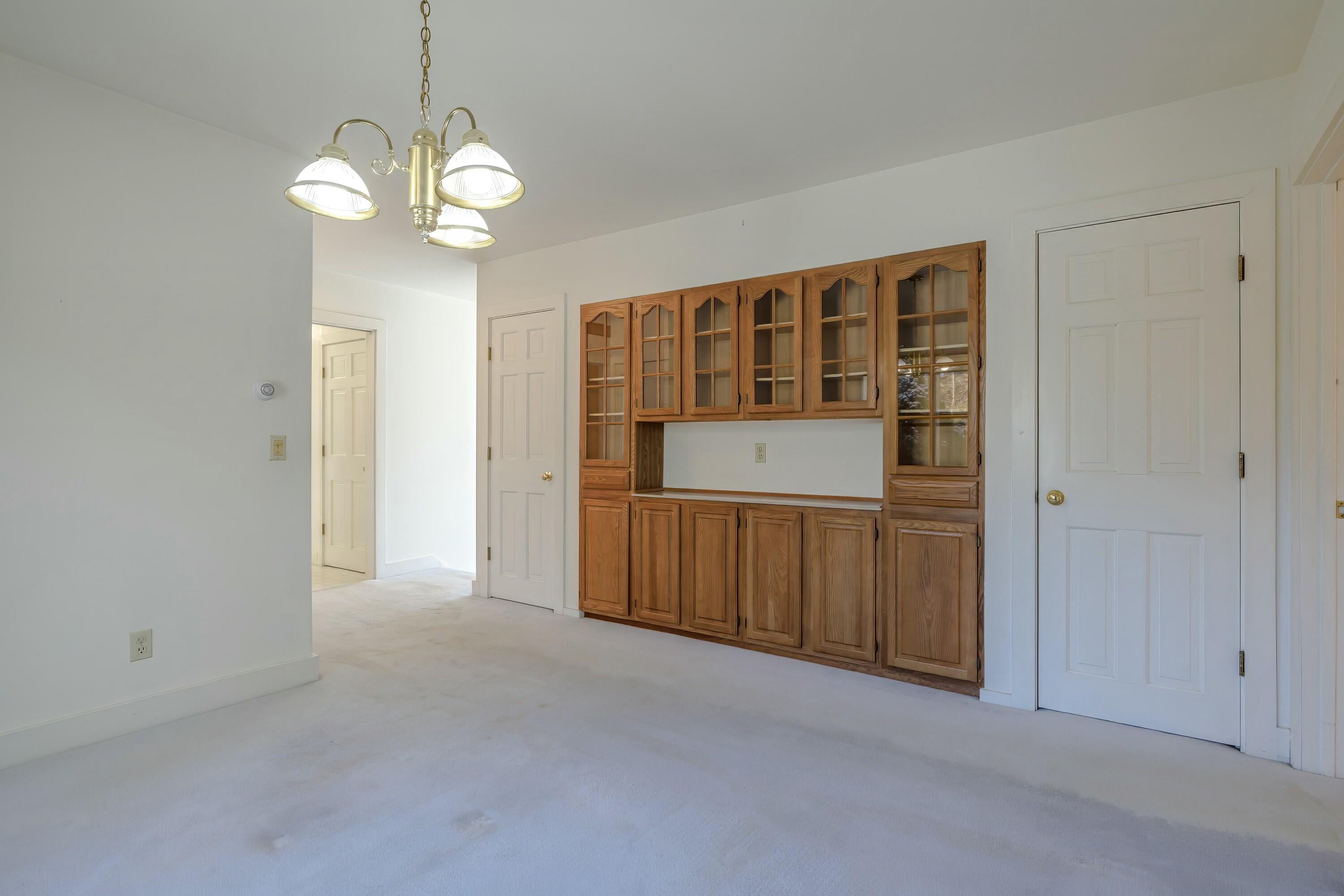 914 Surry Road