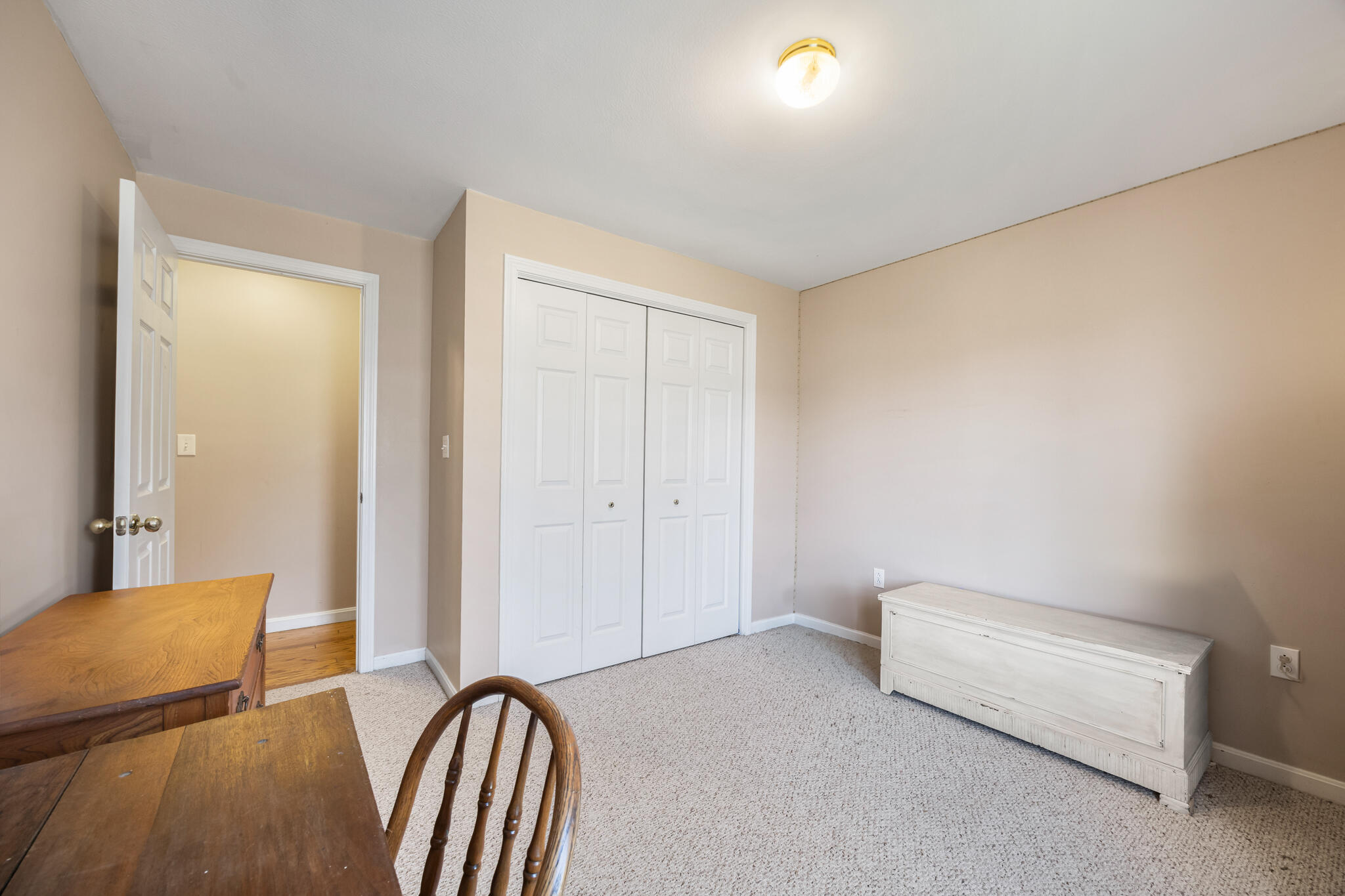 10 Rob Clark Street