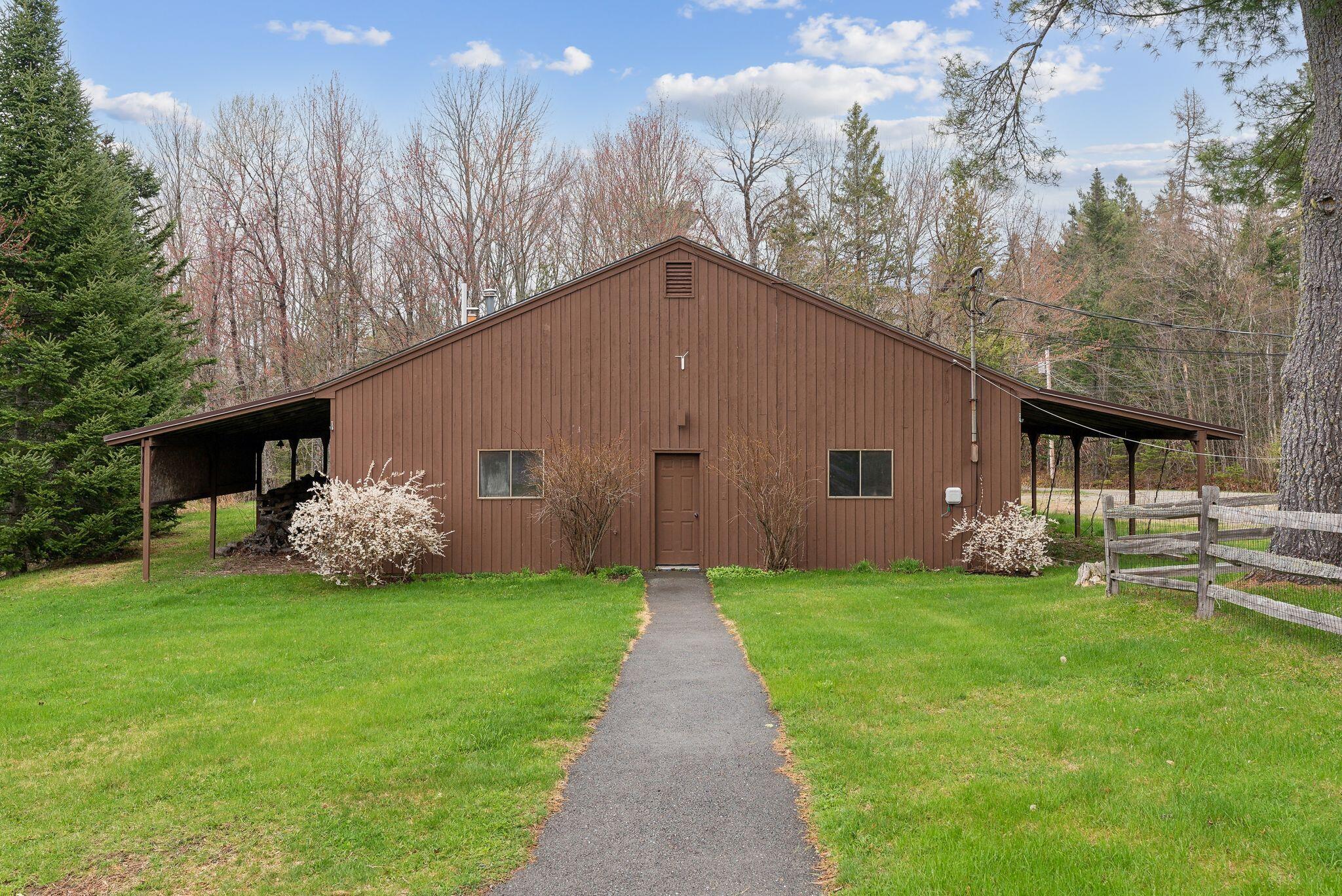 33 Hanscom Highway