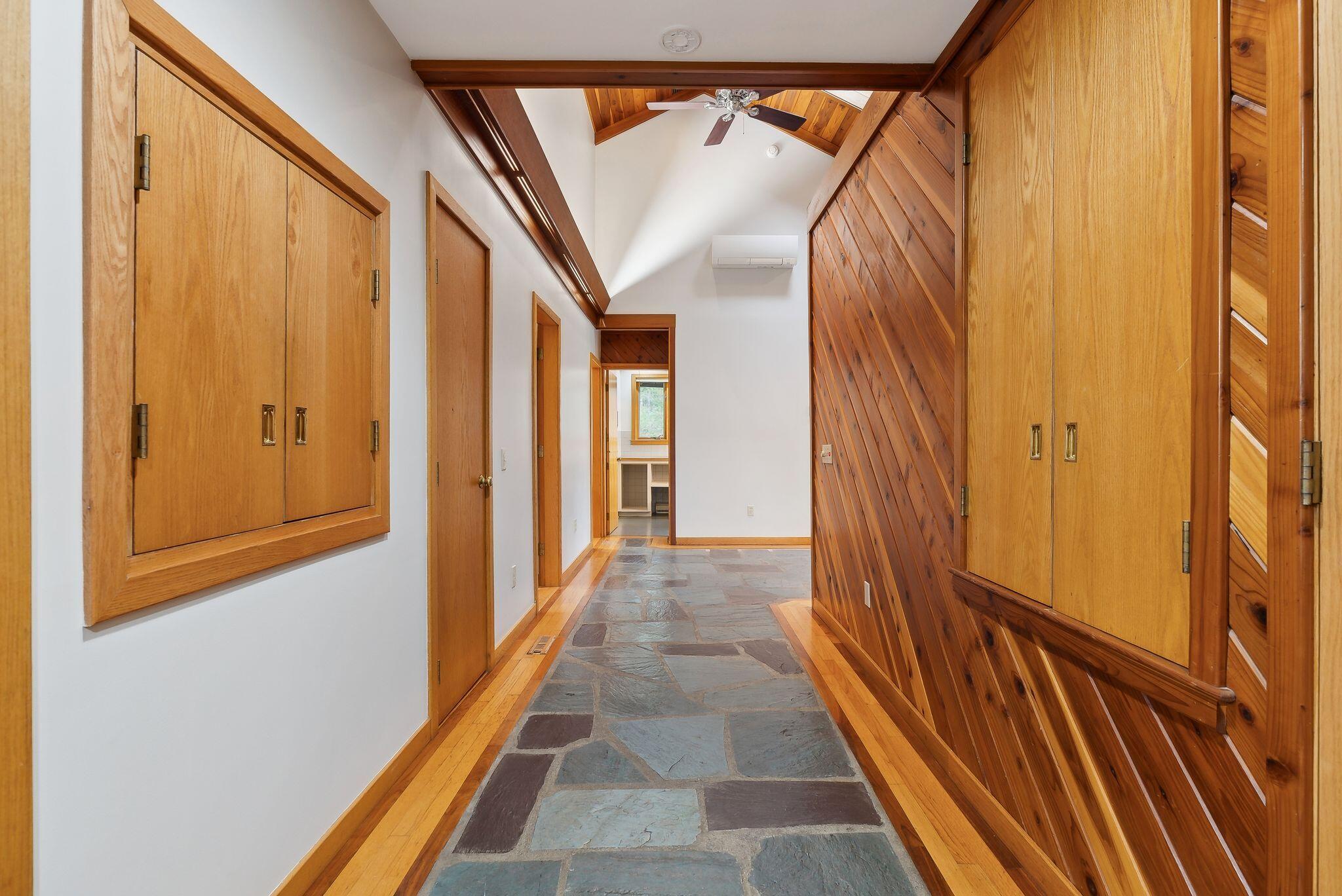 33 Hanscom Highway