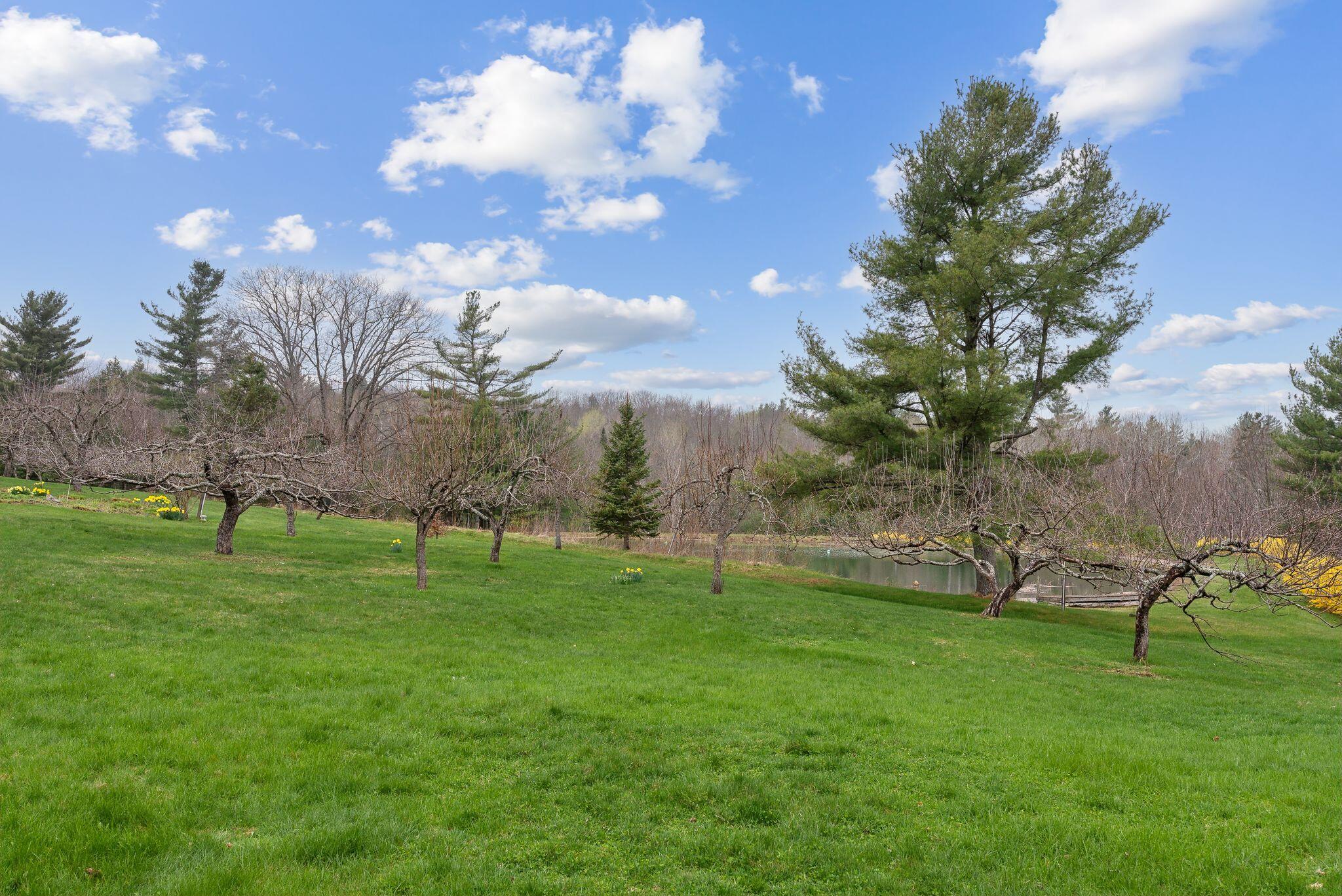 33 Hanscom Highway