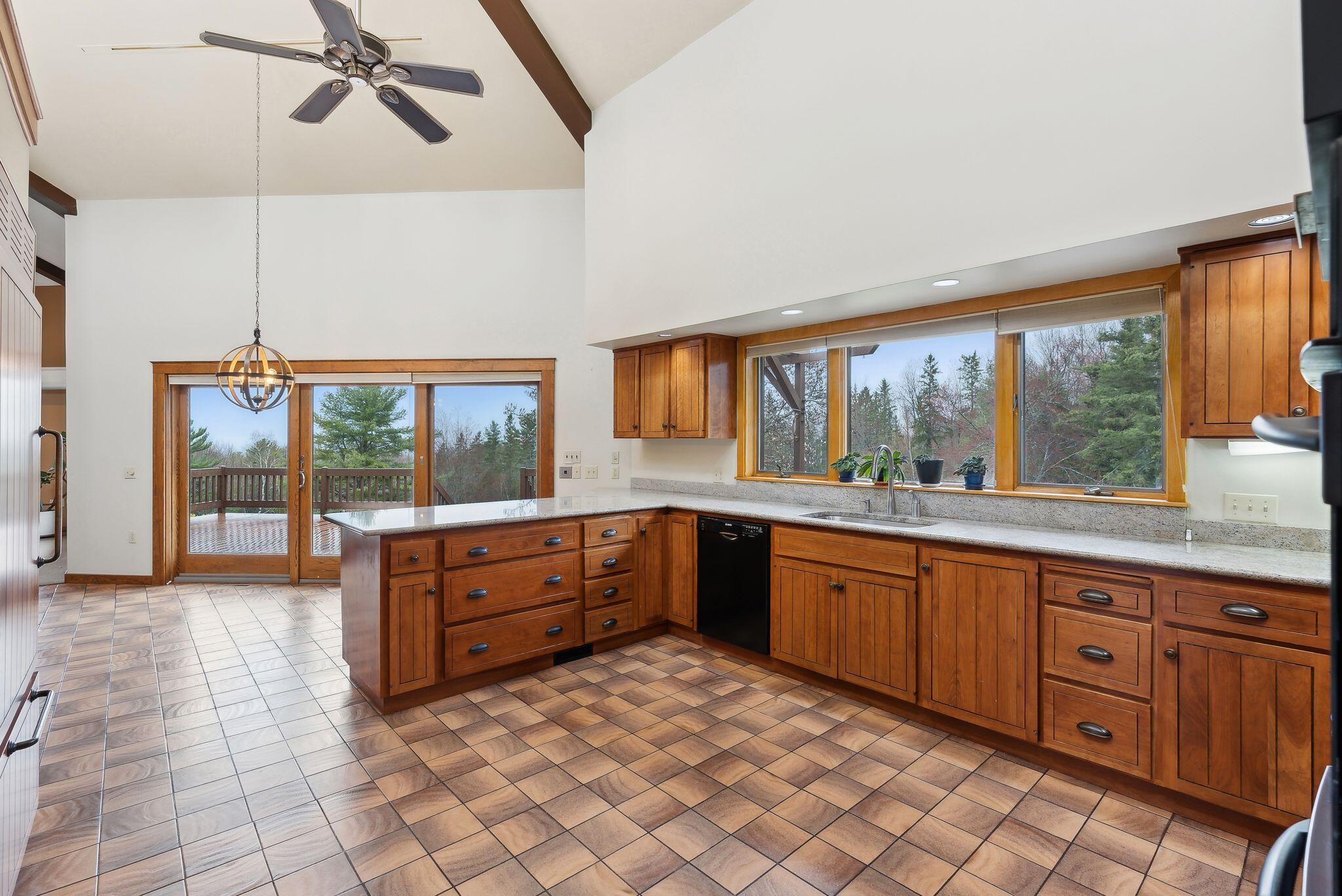 33 Hanscom Highway