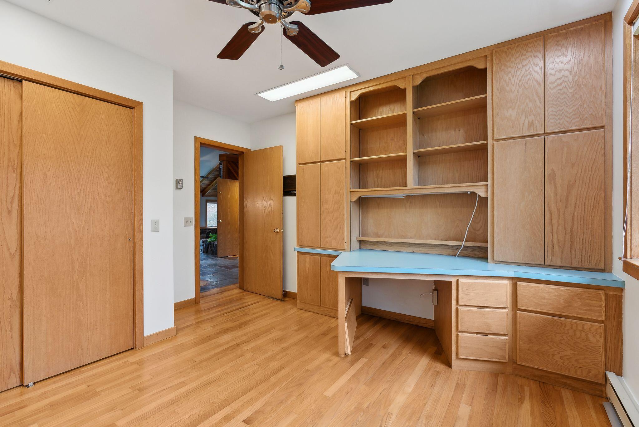 33 Hanscom Highway