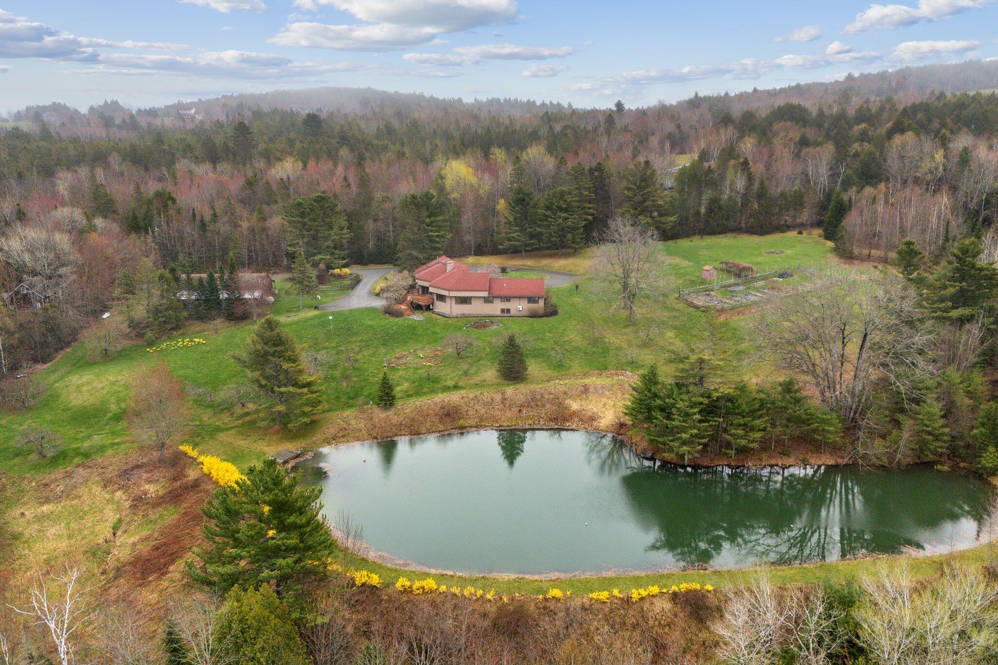 33 Hanscom Highway