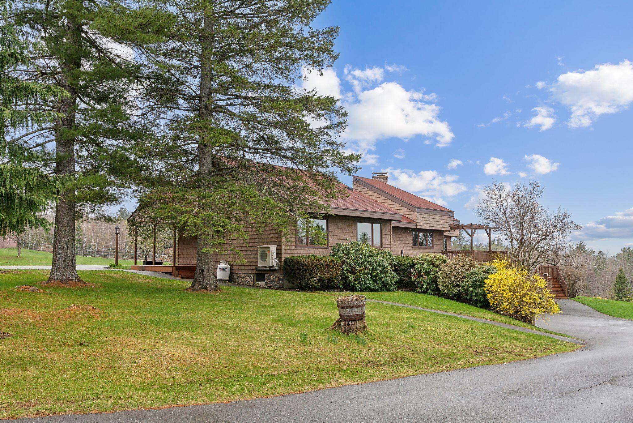 33 Hanscom Highway
