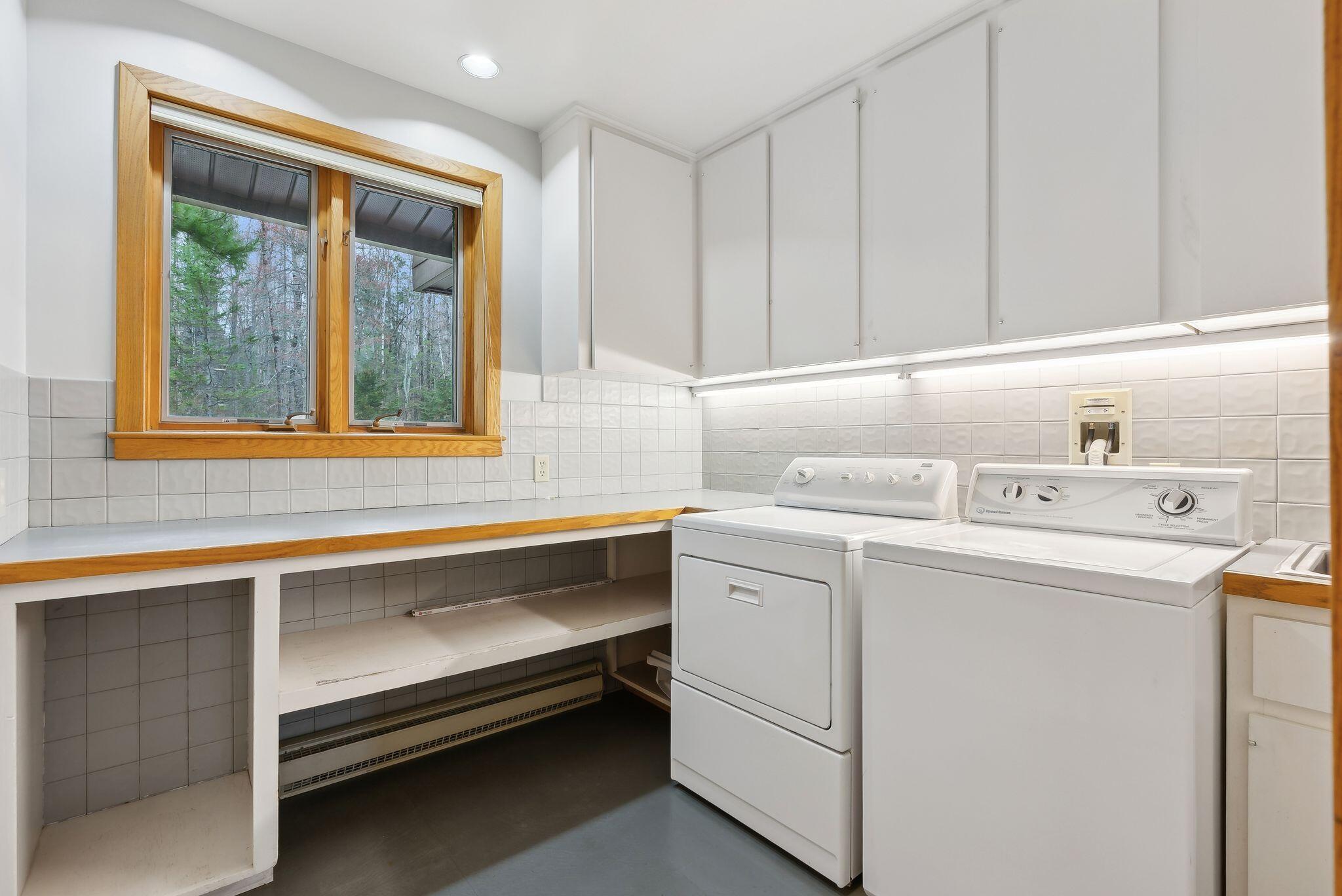 33 Hanscom Highway
