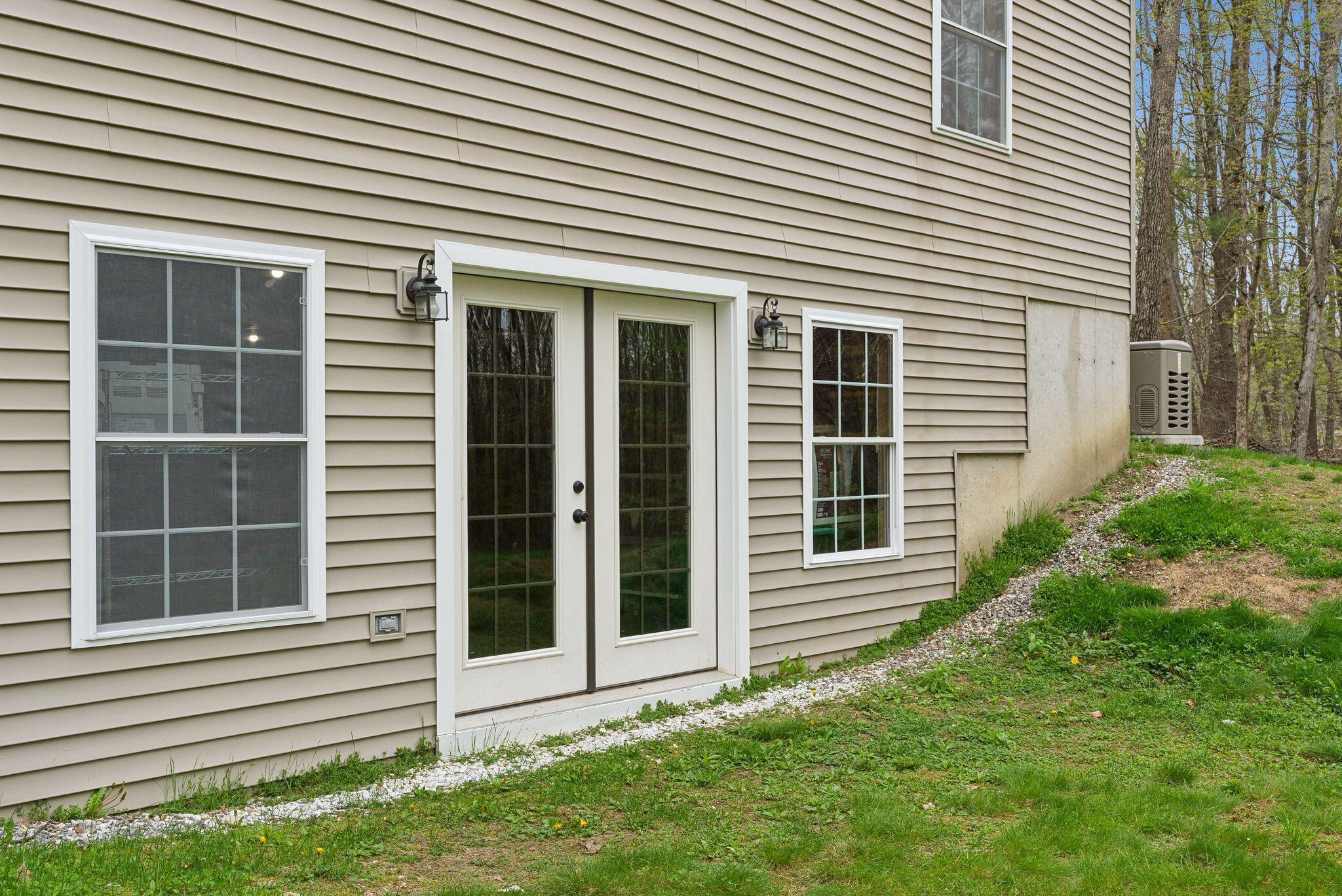 30 Piper Farm Road