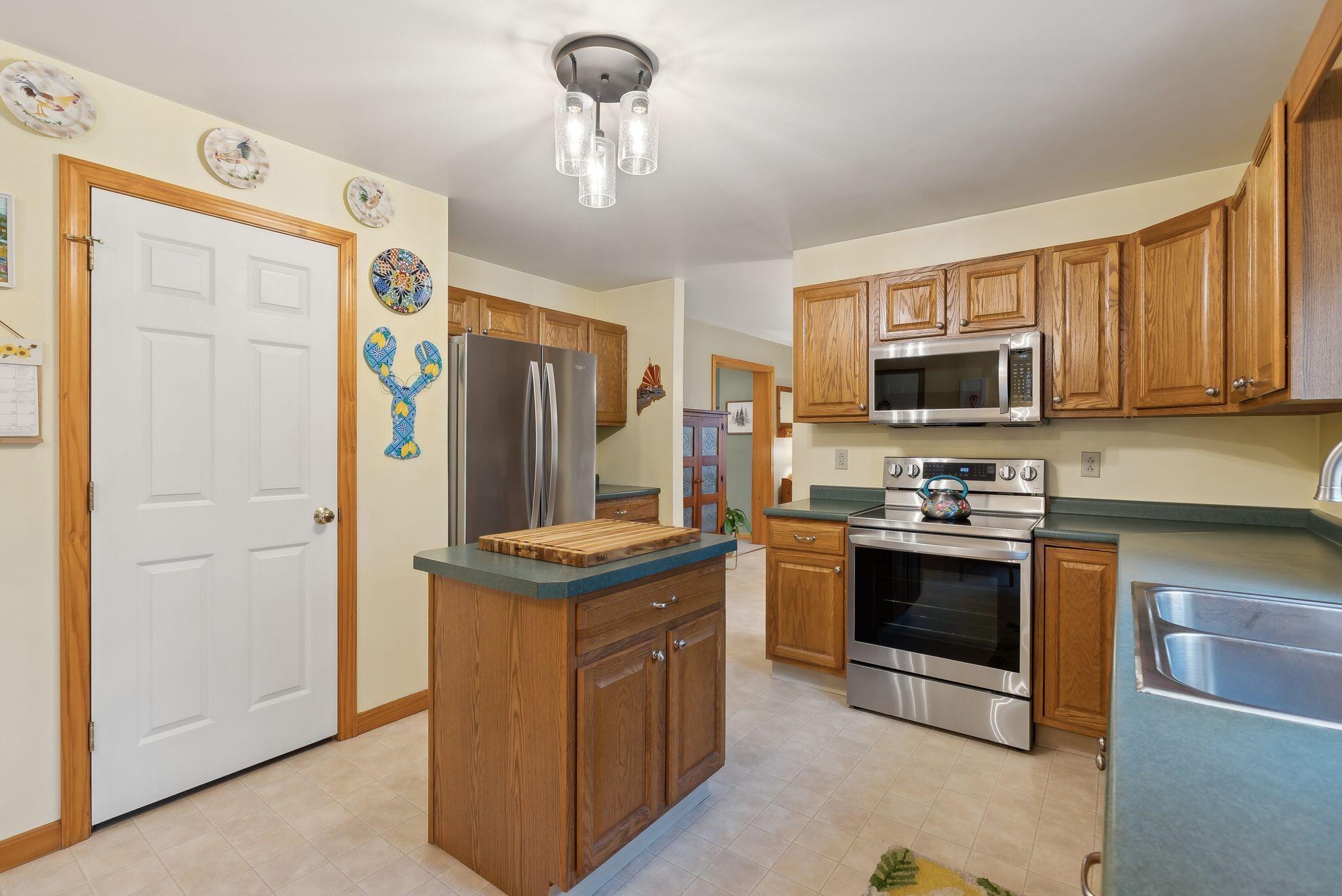 30 Piper Farm Road