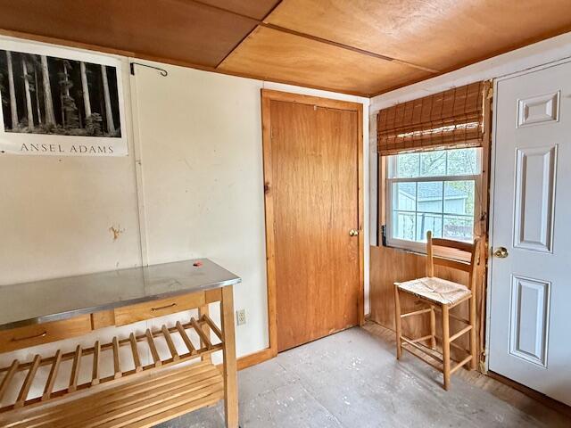1361 Pleasant Street