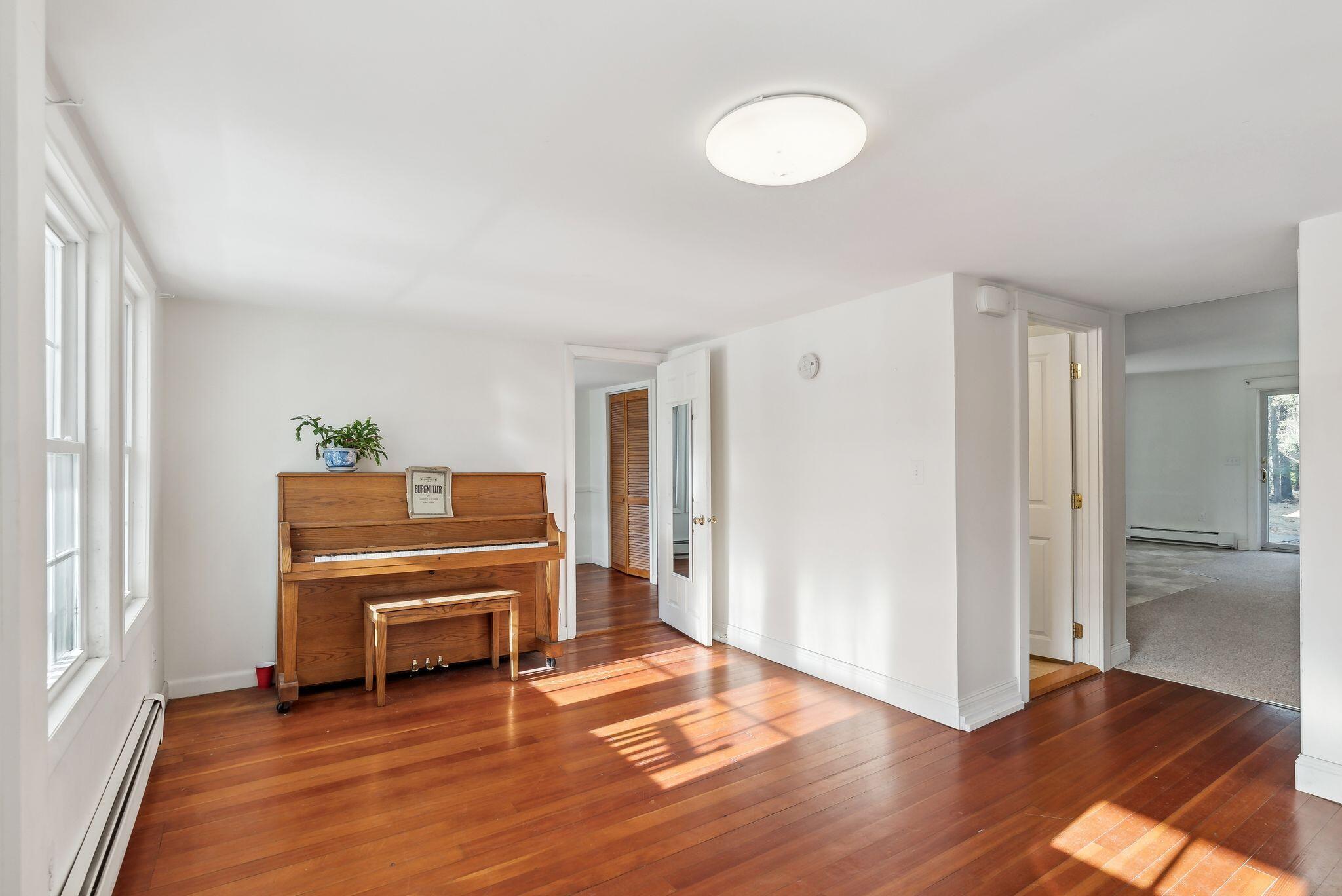 10 Belmont Street