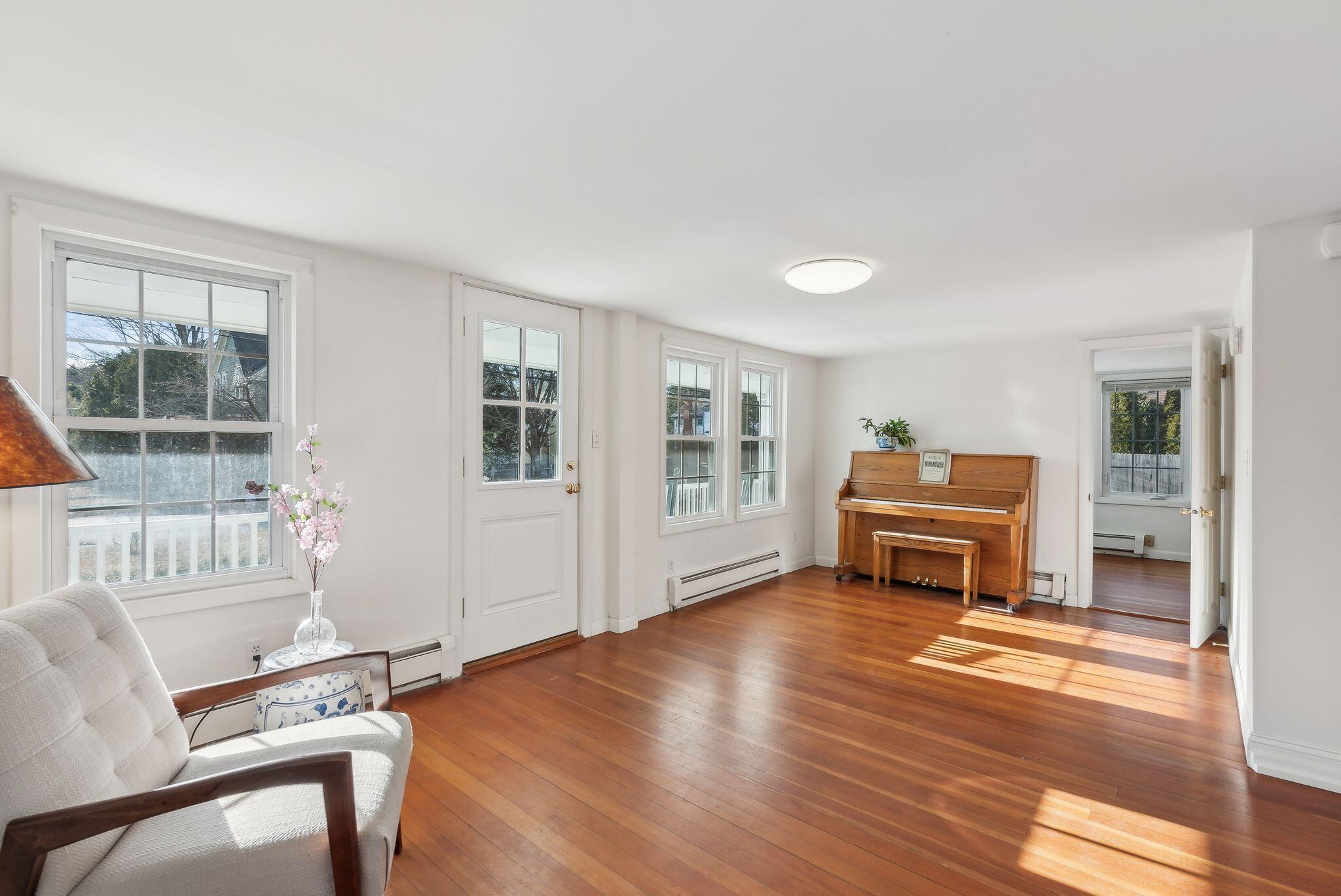 10 Belmont Street