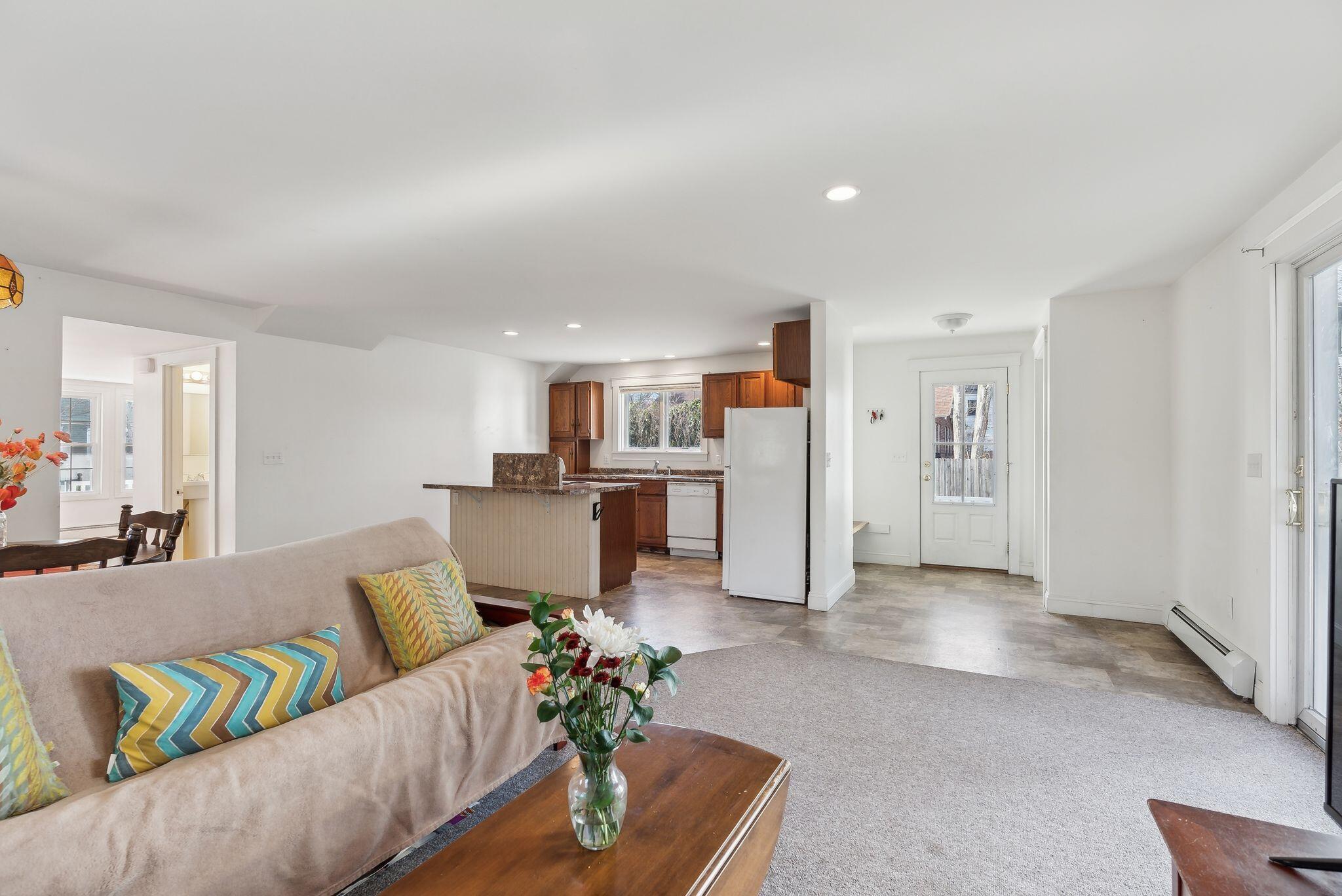 10 Belmont Street
