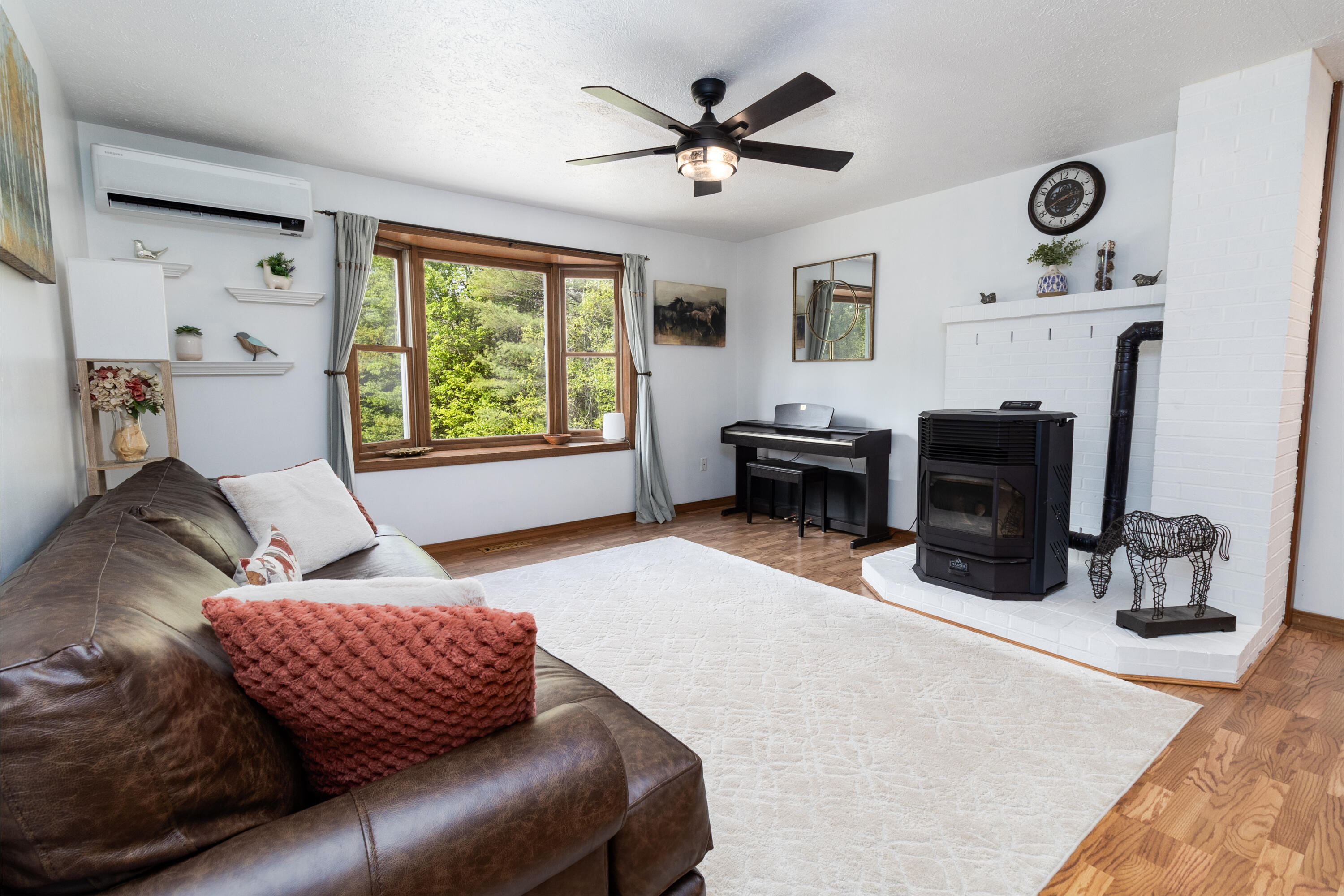 1301 Hallowell Road
