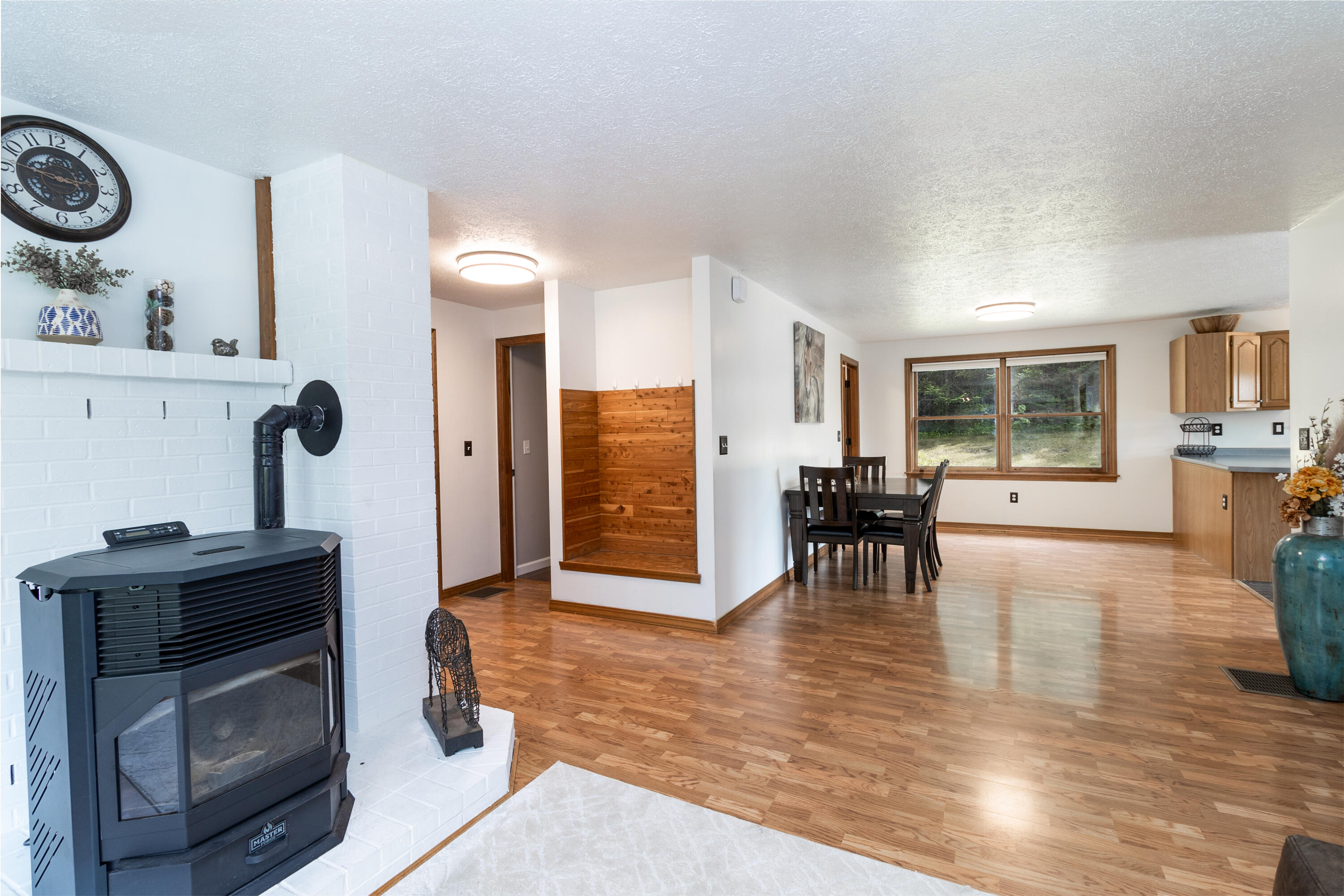 1301 Hallowell Road