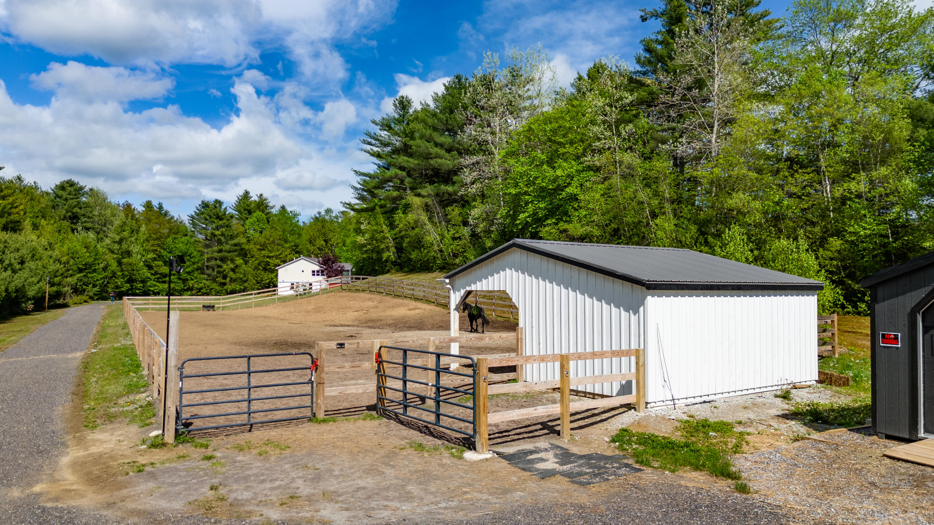 1301 Hallowell Road