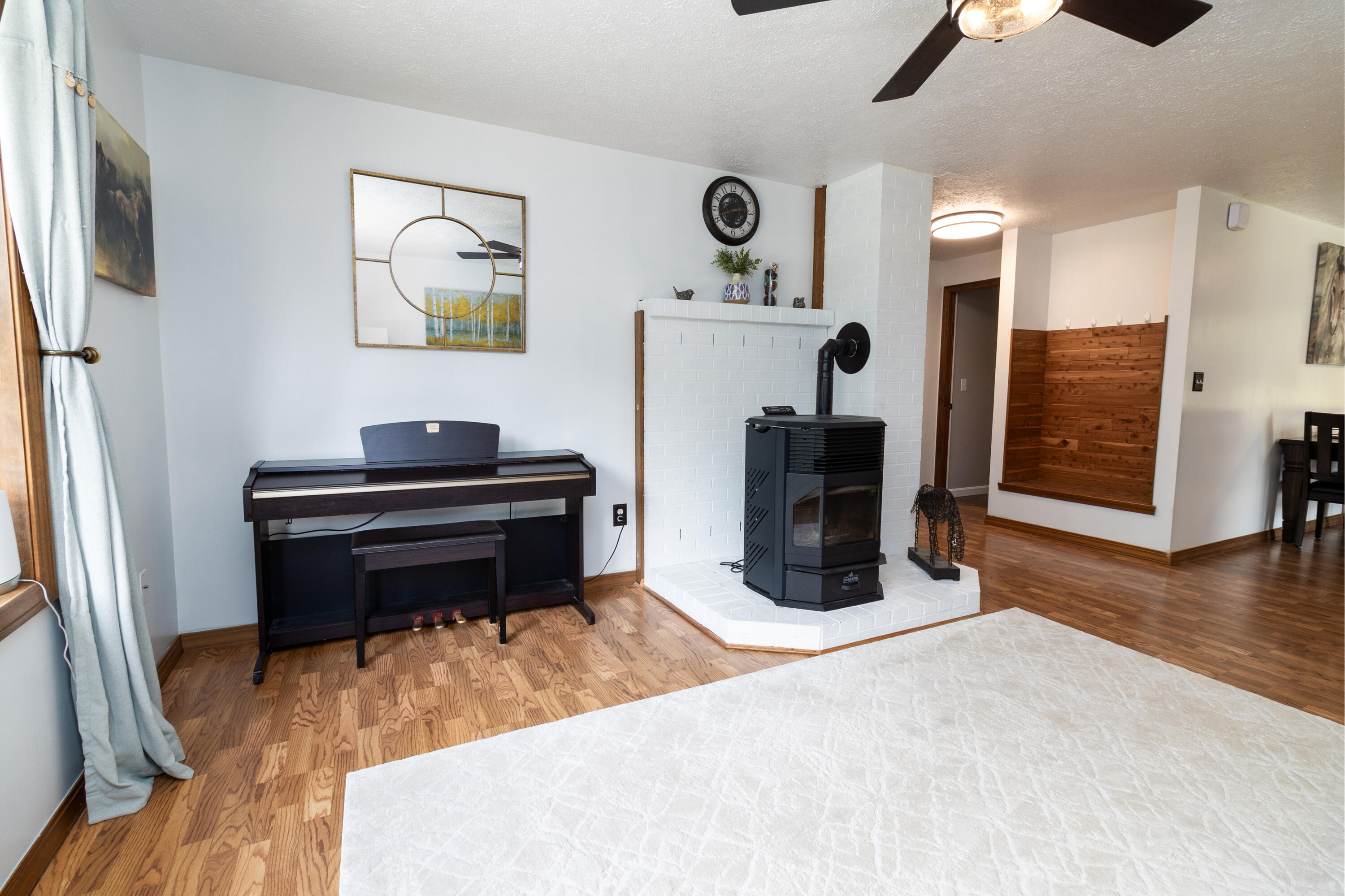 1301 Hallowell Road